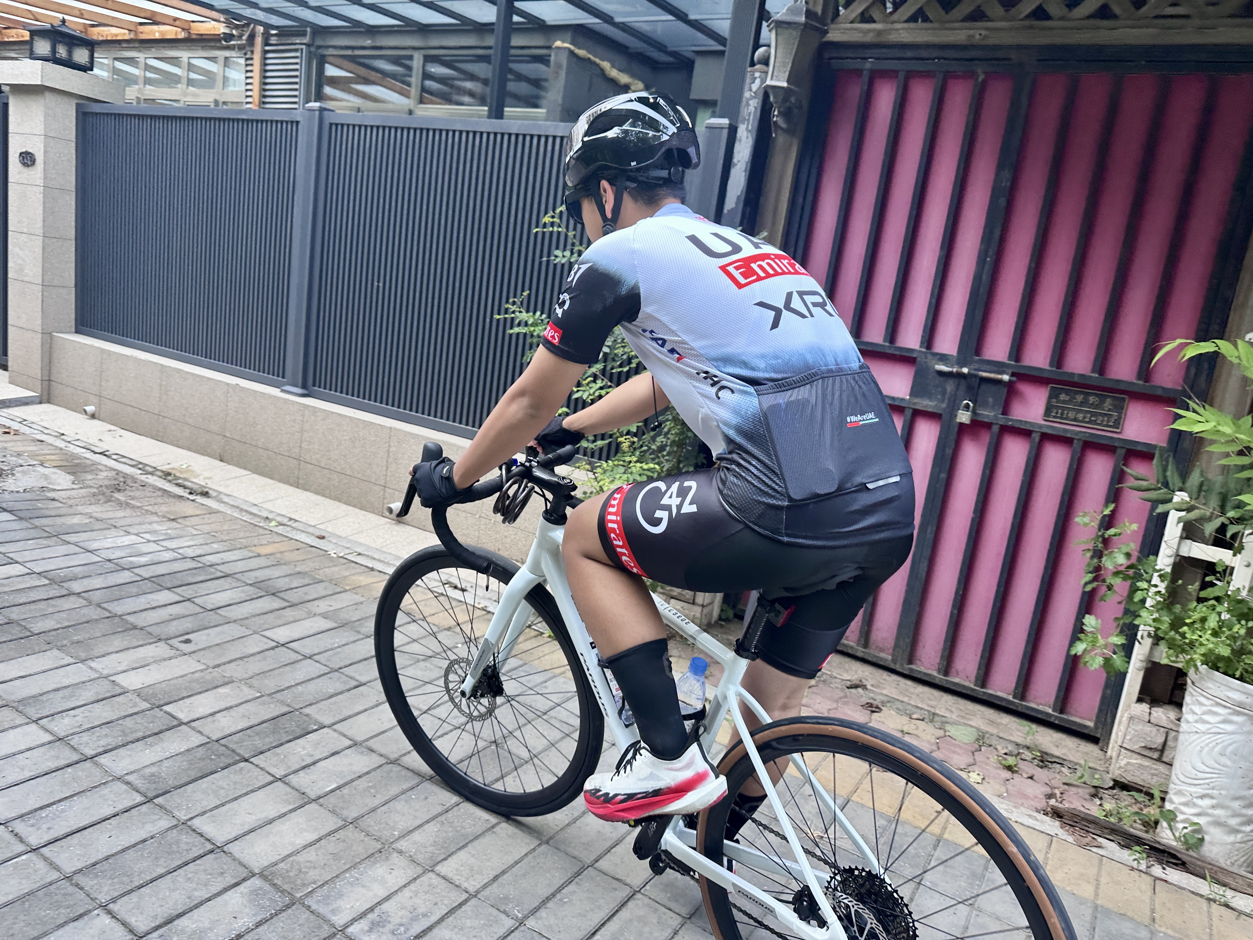 安踏（ANTA）健身手套男女运动骑行保暖半指单杠引体向上撸铁器械防滑护手 黑M 实拍图