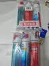 高露洁（Colgate）欧洲进口耀白去渍+密泡美白+防蛀直立按压泵式牙膏330ml去黄美白 实拍图
