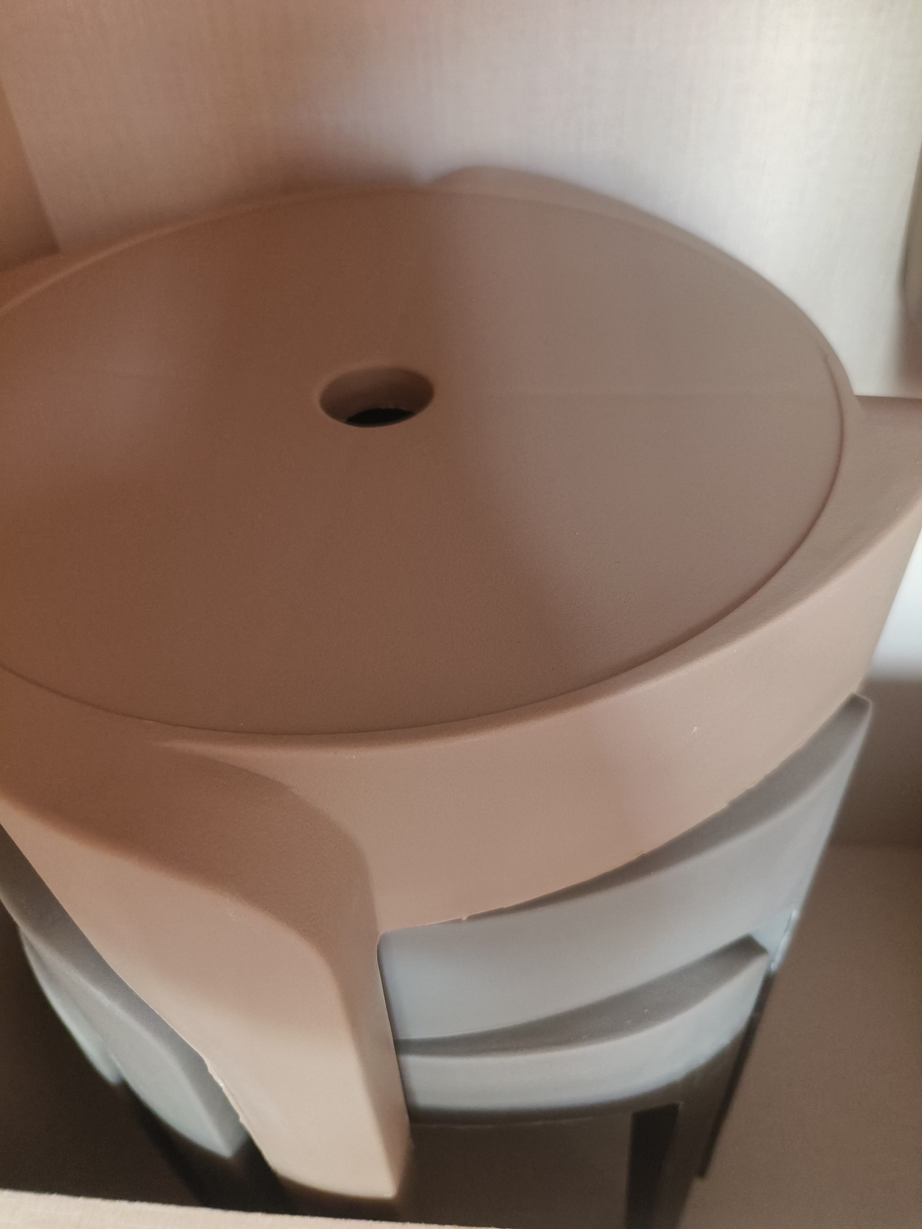星恺凳子塑料凳子家用可叠放板凳加厚高凳椅子YK081驼2灰2咖白6把 实拍图