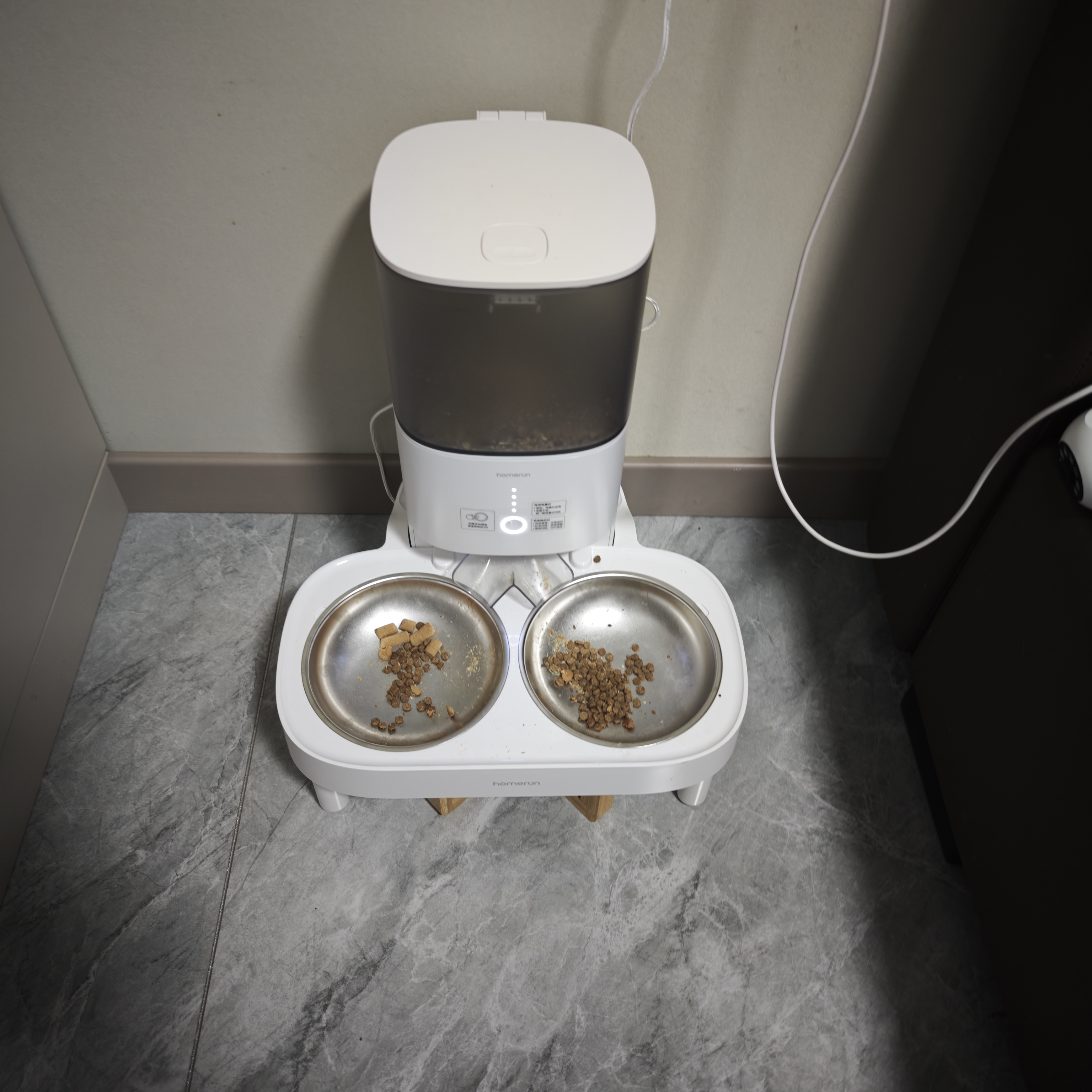 霍曼（Homerun）宠物智能自动喂食器猫粮定时猫咪自动投食机不锈钢双碗增高版PF20 实拍图