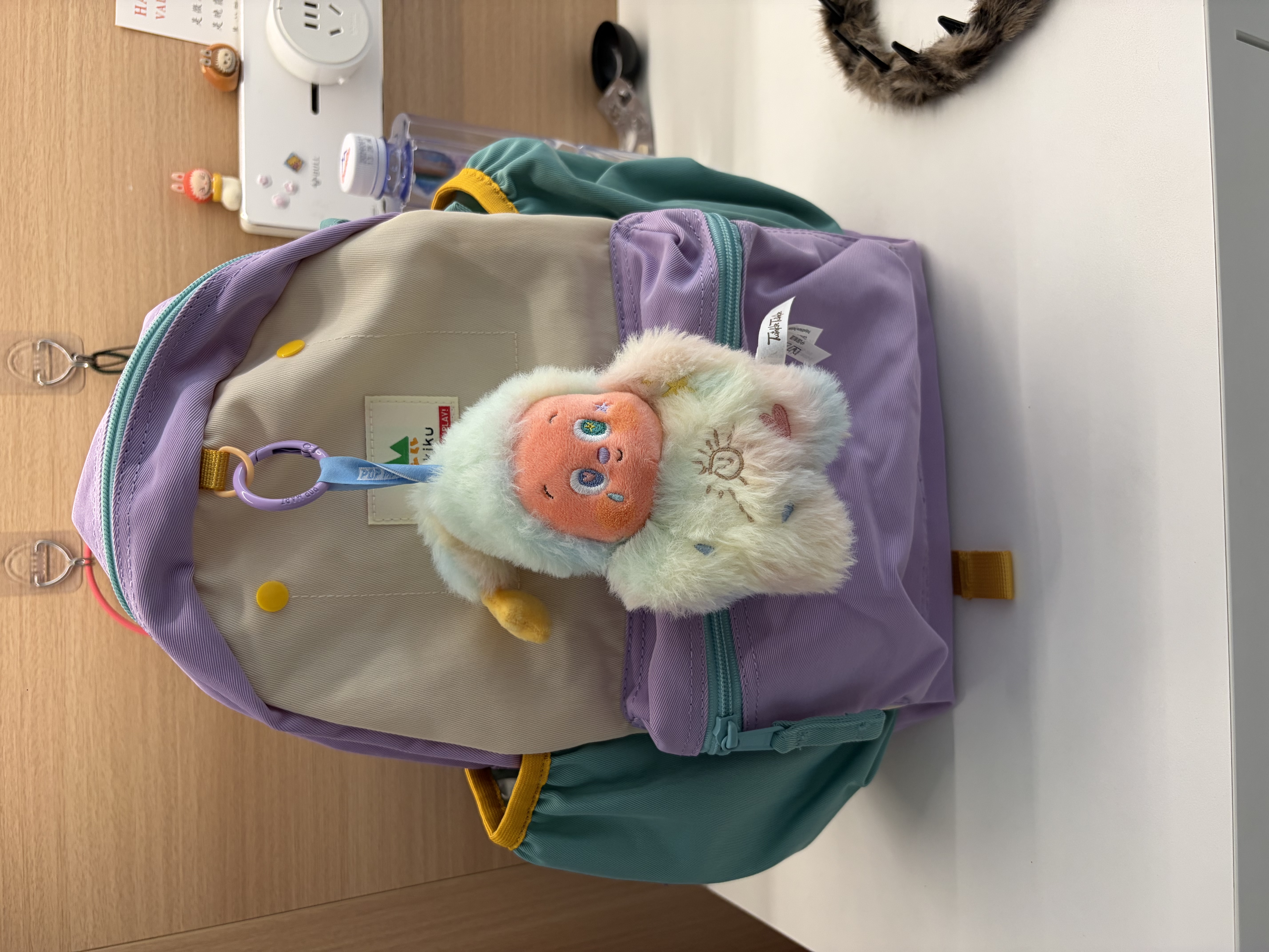 SHUKIKU经典拼色儿童书包幼儿园双肩包1-3年级小学生背包 香草芋泥 M 实拍图