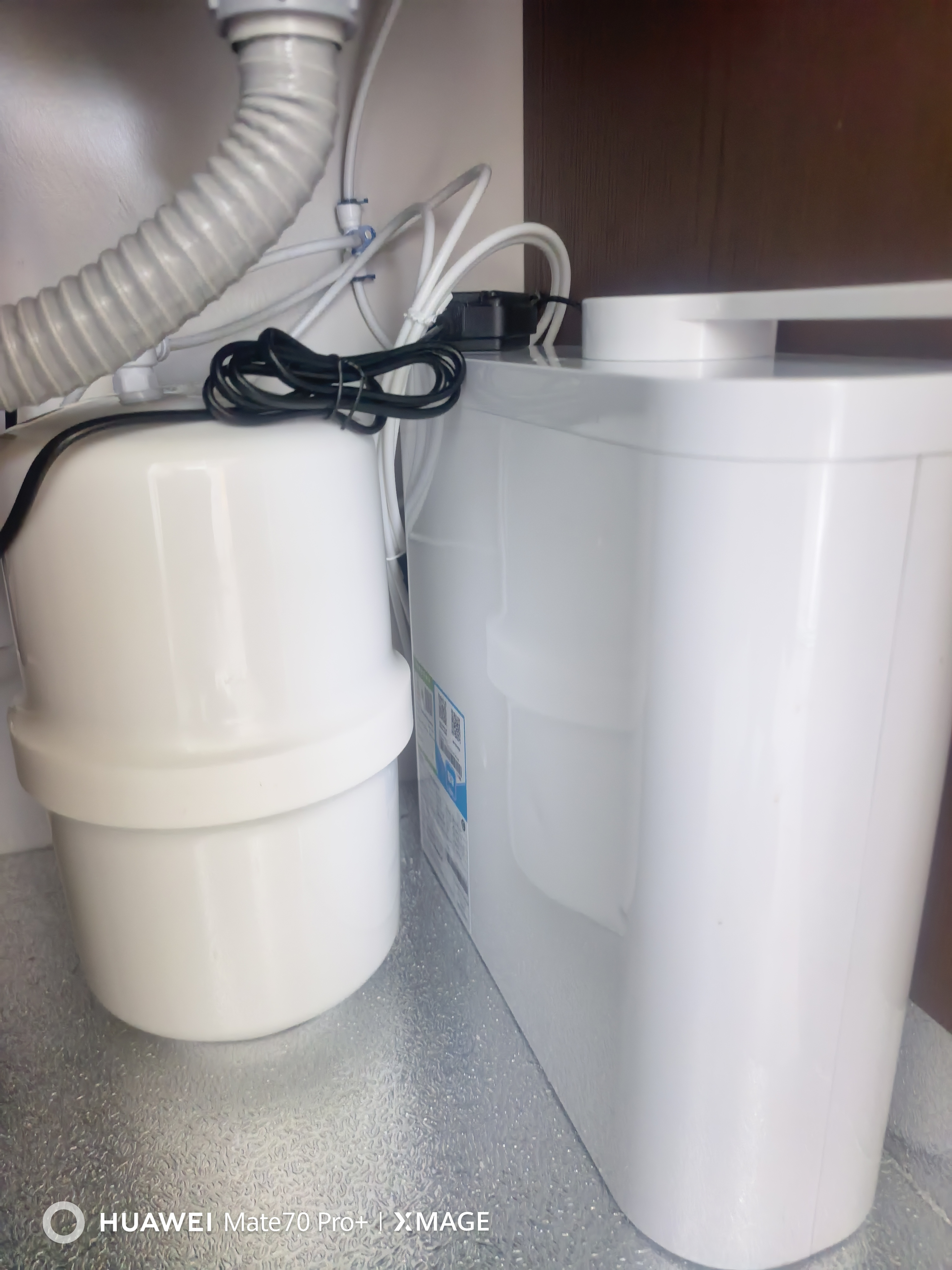 海尔（Haier）净水器家用厨下1200G流速母婴RO反渗透直饮净水机加热一体机餐边柜壁挂式管线机接自来水全屋套装 高端彩屏管线机+顶配前置+净水器 实拍图