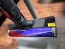 戴森（DYSON） V8 Cyclone 无绳吸尘器 手持无线吸尘器 除螨 宠物 家庭适用 实拍图