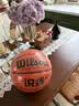 威尔胜（Wilson）识货篮球官方正品7号标准球室内室外耐磨比赛学生成人专用NBA篮球 【识货篮球-热销爆款】WZ2024601 7号篮球(标准球) 实拍图