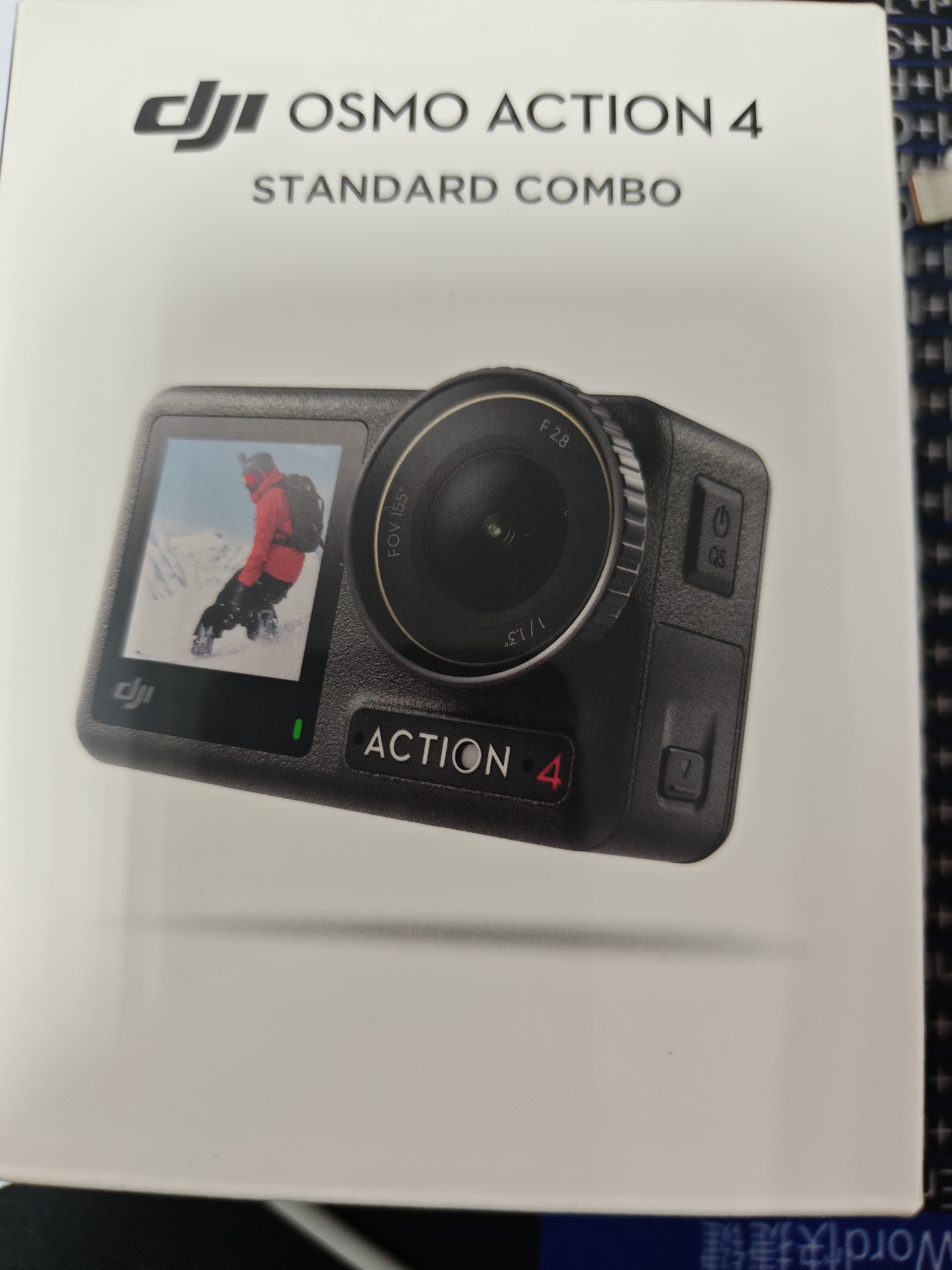 大疆（DJI）Osmo Action4 灵眸 运动相机 拍摄vlog 摩托车骑登山行运动摄像机 手持摄录装备 【明日达专享】Action 4标准套餐 标配 官方标配 实拍图