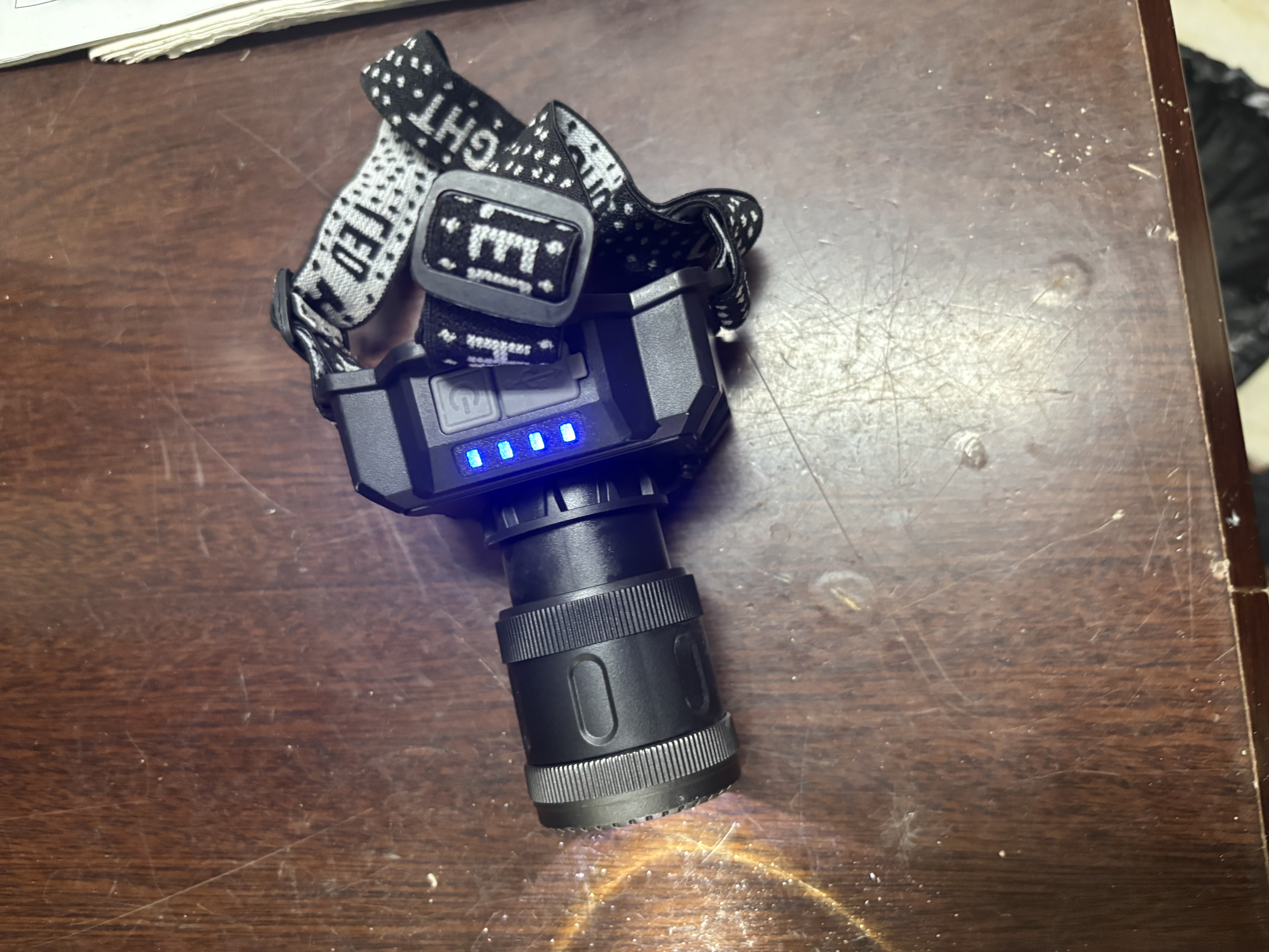 探路蜂变焦头灯强光钓鱼头灯远射手电筒超亮白激光夜钓头灯户外手电筒 实拍图