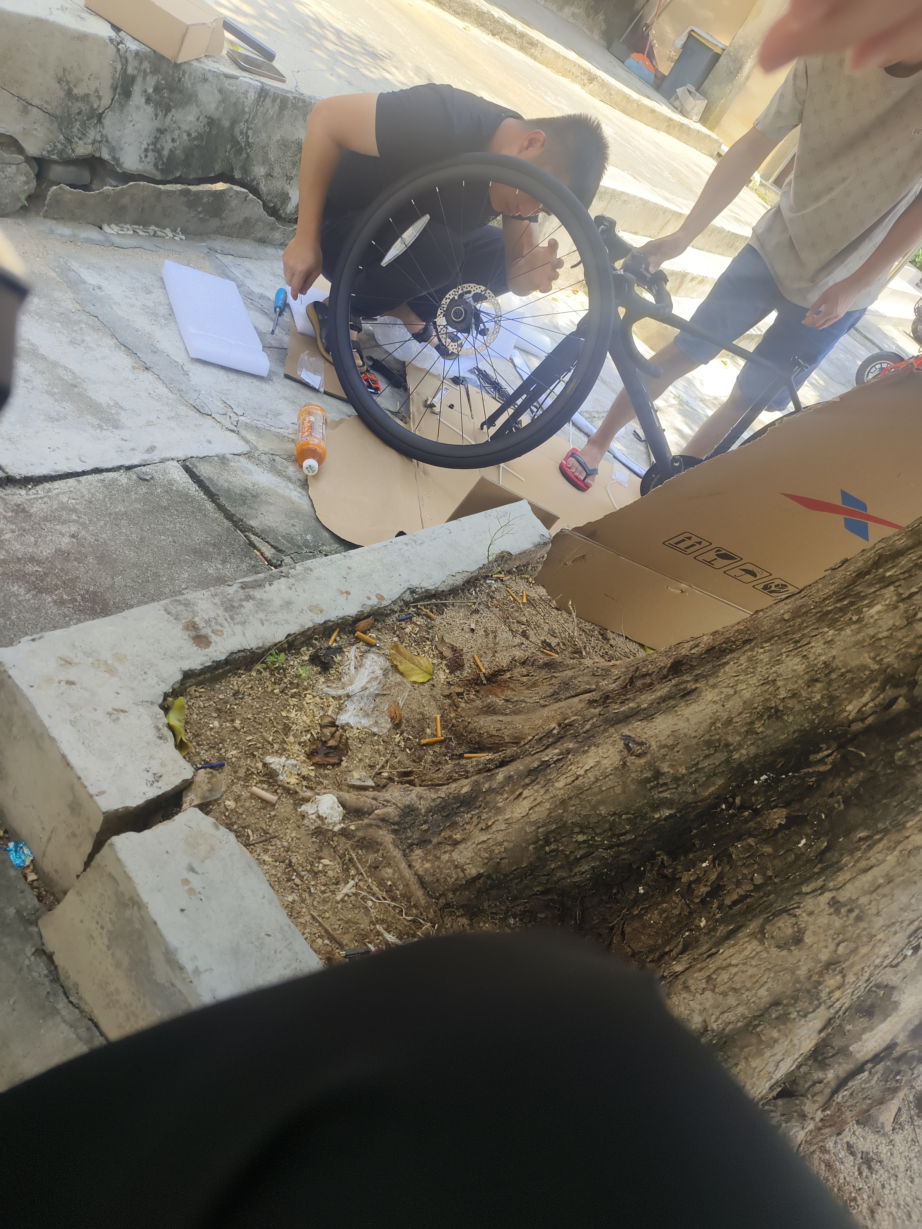 喜德盛（xds）公路自行车26款RC200机械碟刹7速14速X6铝合金车架学生成人通勤车 黑武士标准版(14速-碟刹) 700C*480（建议身高165-175） 实拍图