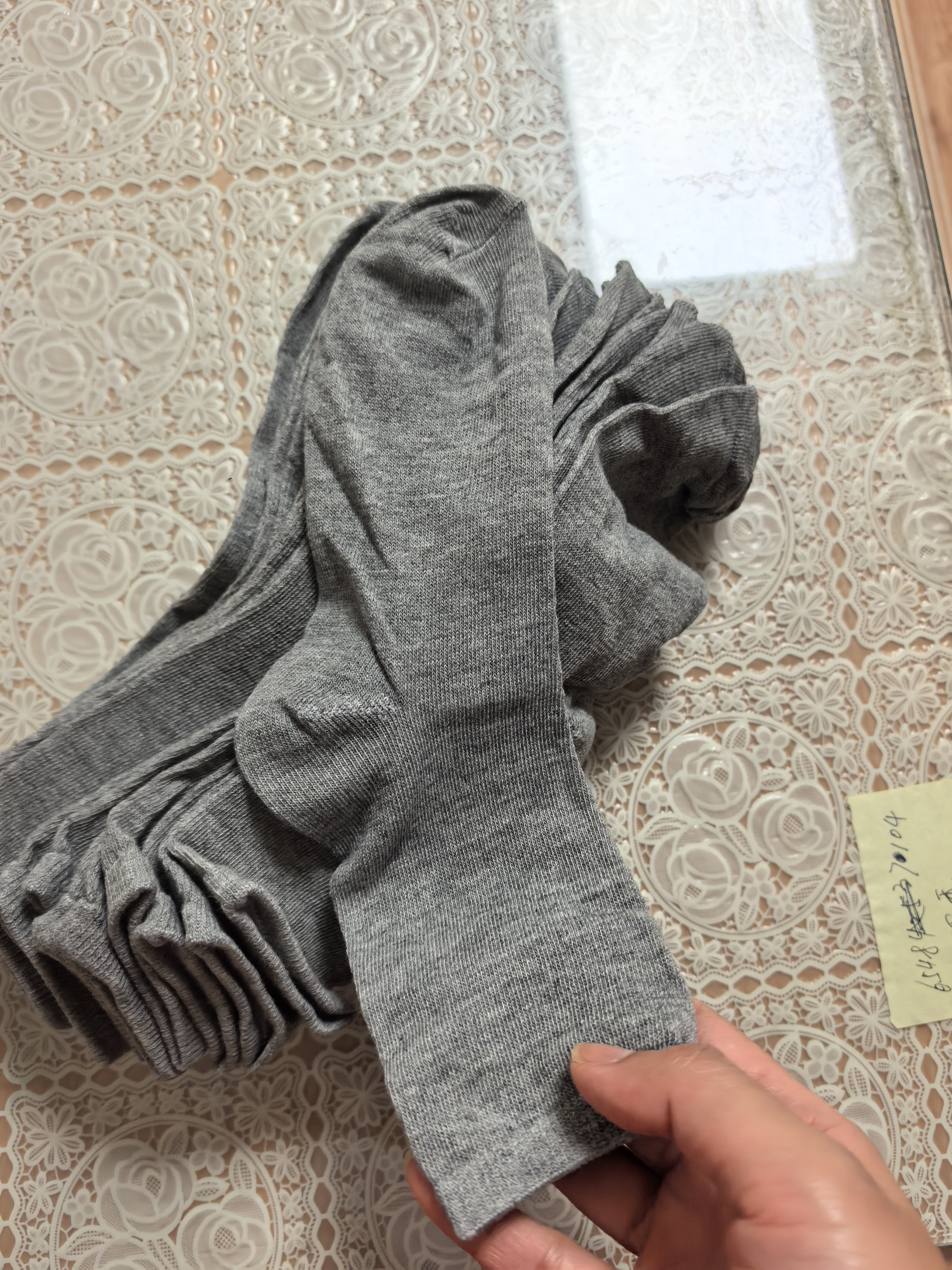 易旅10双一次性袜子男女通用中筒袜吸汗透气运动袜 旅行出差 灰色 实拍图