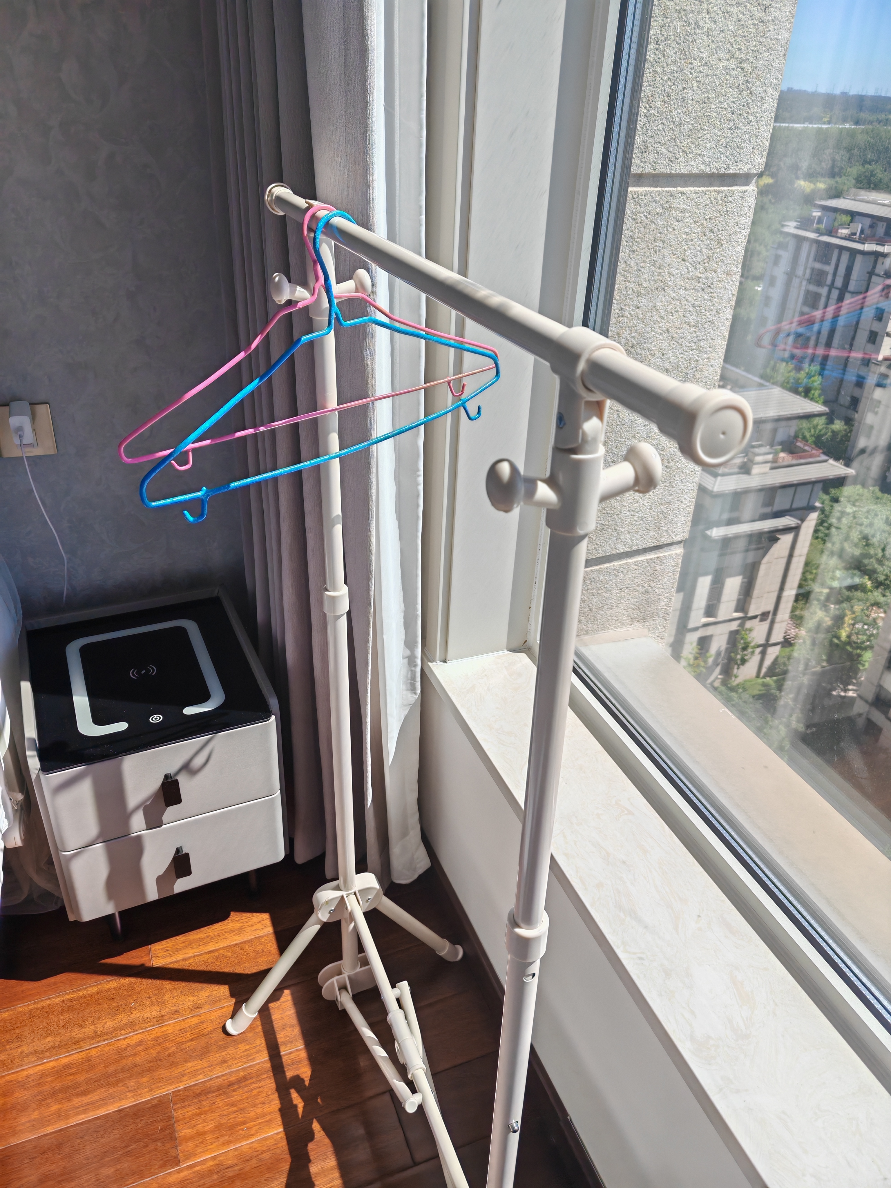 美丽雅可折叠晾衣架落地式阳台专用可移动晒衣杆室内免安装挂衣架1.4米 实拍图