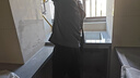 京东京造夏季运动短袖男士t恤polo衫男跑步健身户外速干衣服 黑色 3.0 L 实拍图