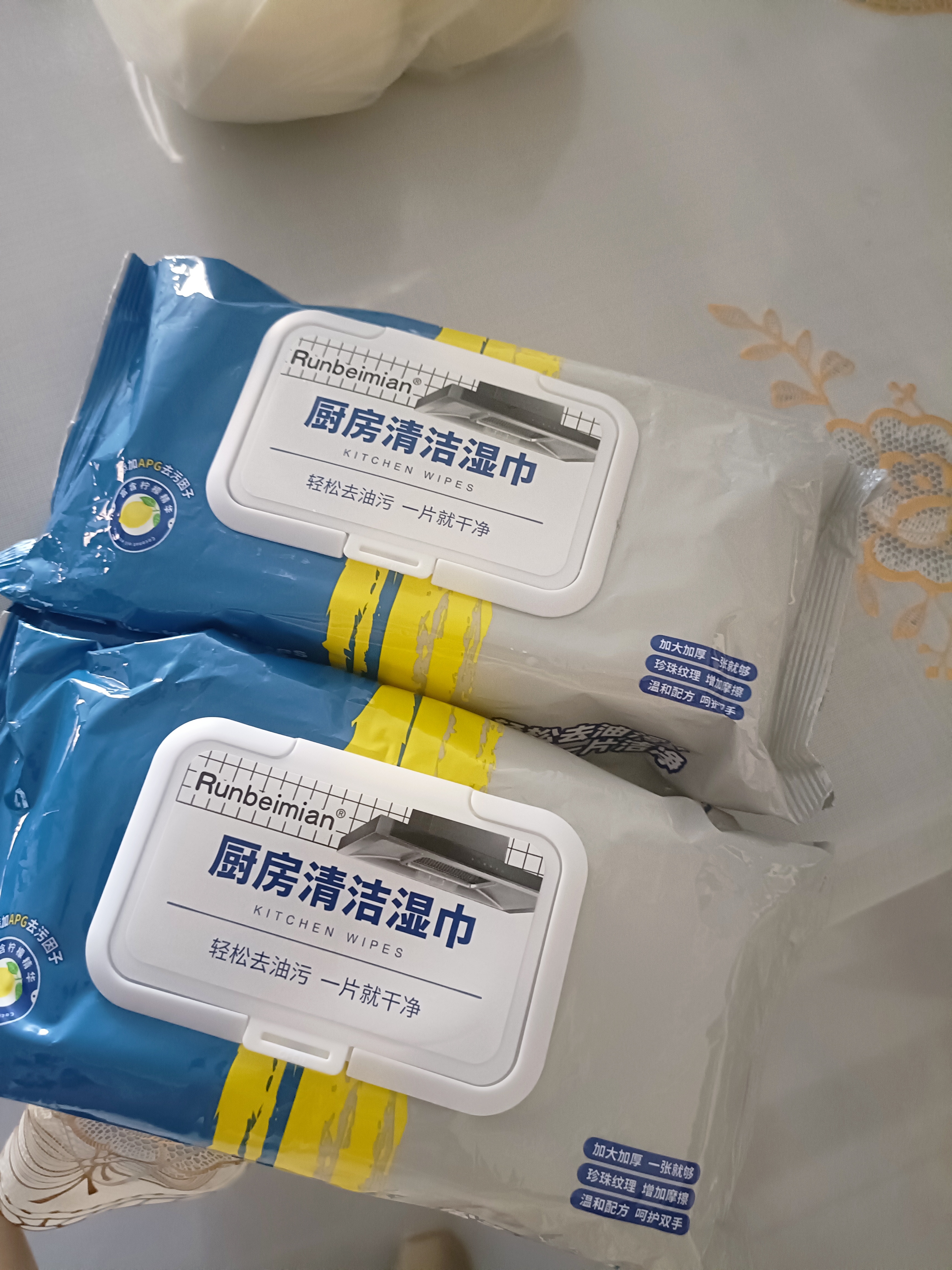 京东物流 厨房湿巾大包吸油去污家用抽取式带盖厨房清洁加大加厚 【到手2大包】厨房湿巾50抽*2 实拍图