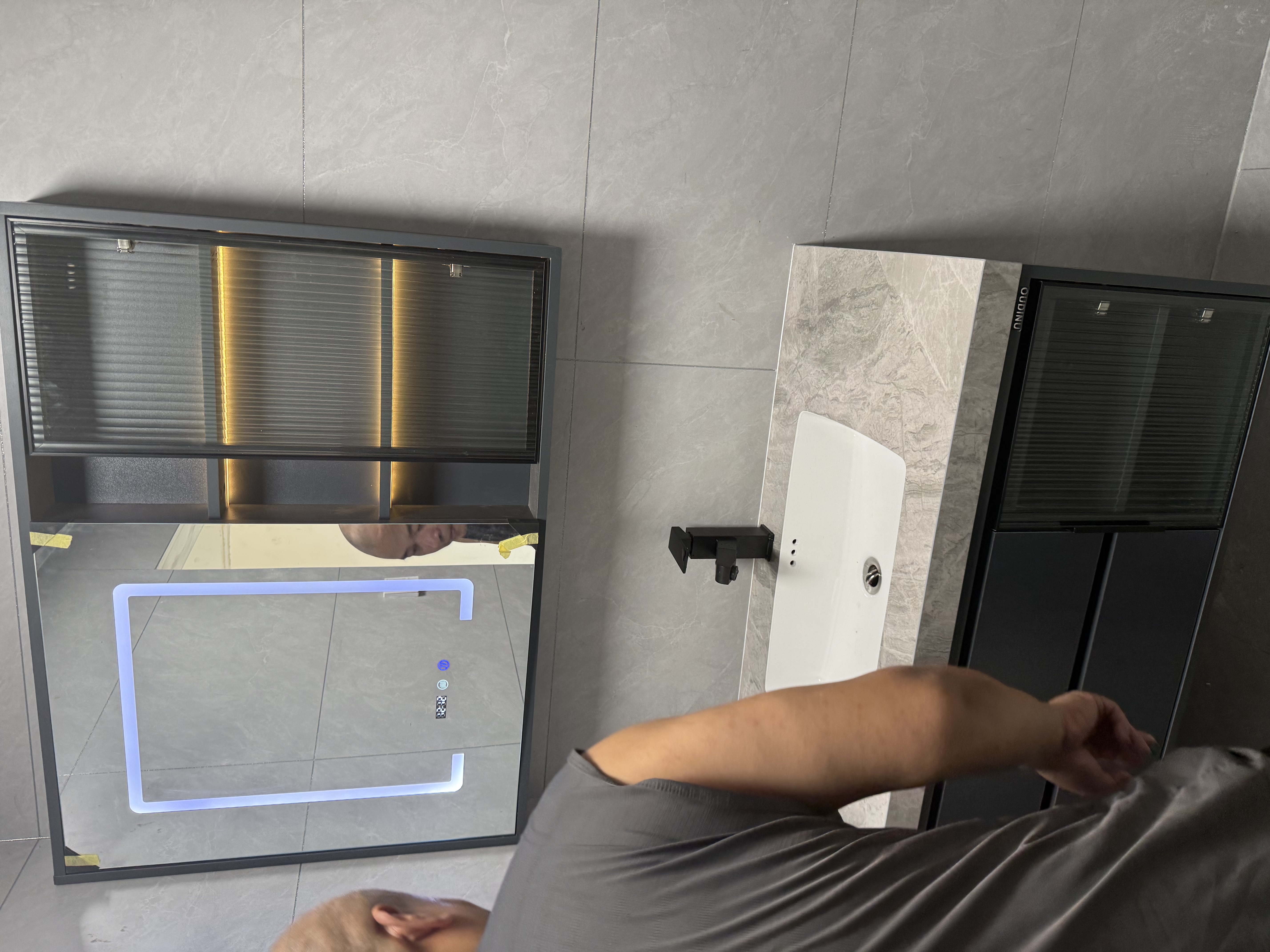 欧帝奴（OUDINU） 轻奢岩板陶瓷无缝一体台盆柜实木智能浴室柜洗手洗脸盆柜组合 100岩板陶瓷无缝一体盆-普通龙头 实拍图
