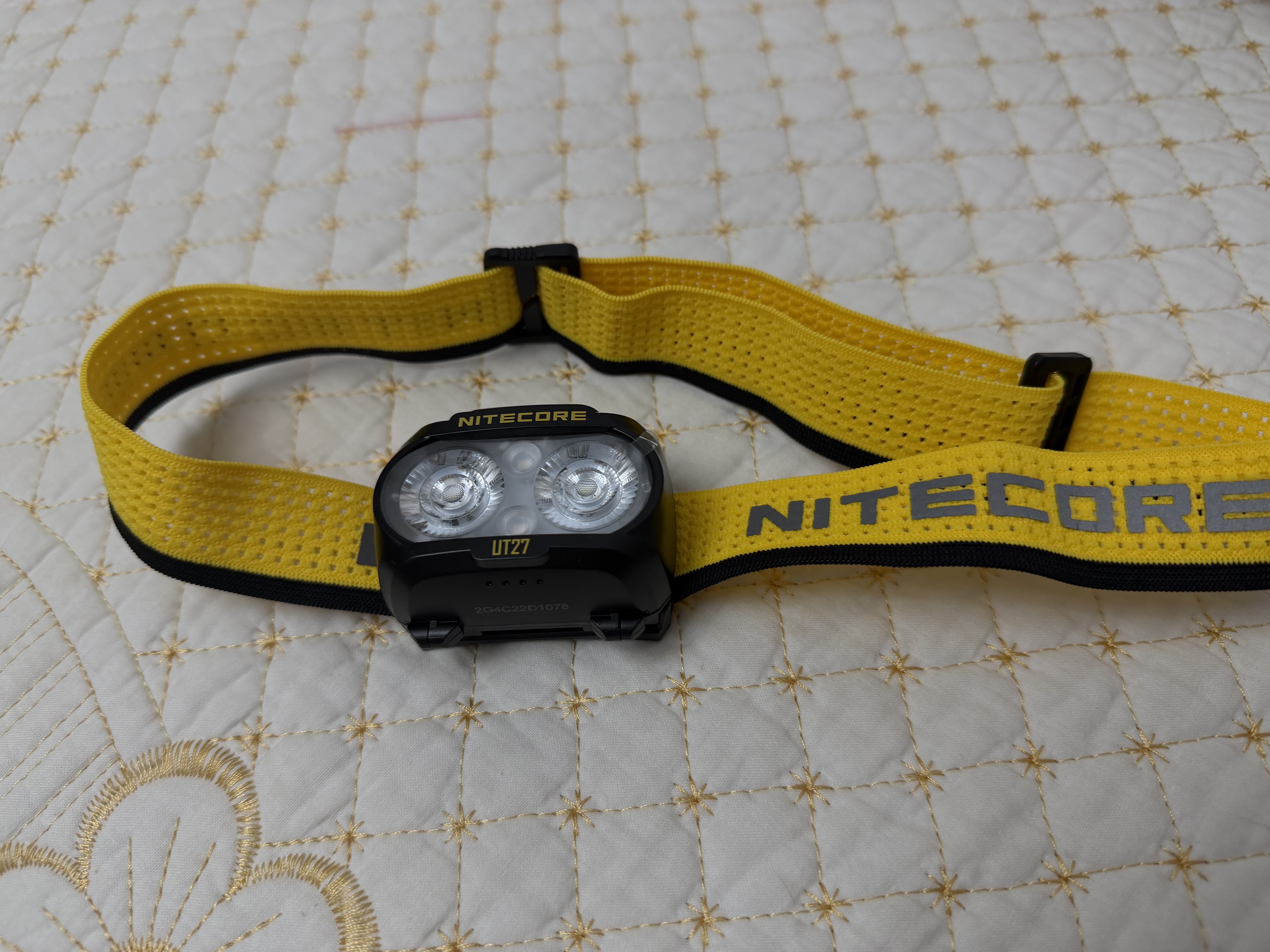 NITECORE奈特科尔UT27 MCT PRO 越野跑多色温头灯头戴式户外徒步夜间照明 实拍图