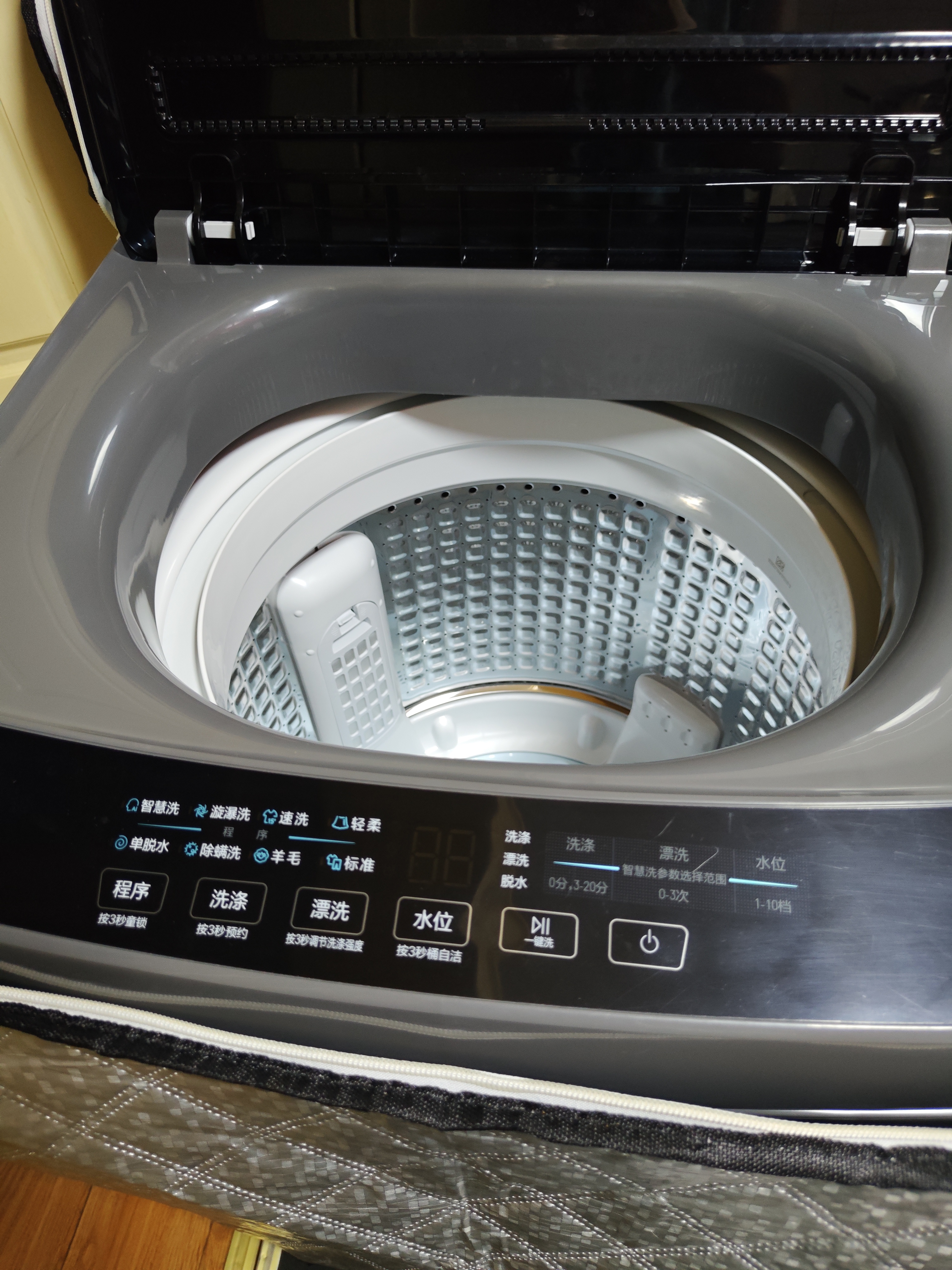 海尔（Haier）全自动波轮洗衣机10公斤大容量  直驱变频 6键自编程 国家补贴京东自营 家用租房 EB100B32Mate1 实拍图