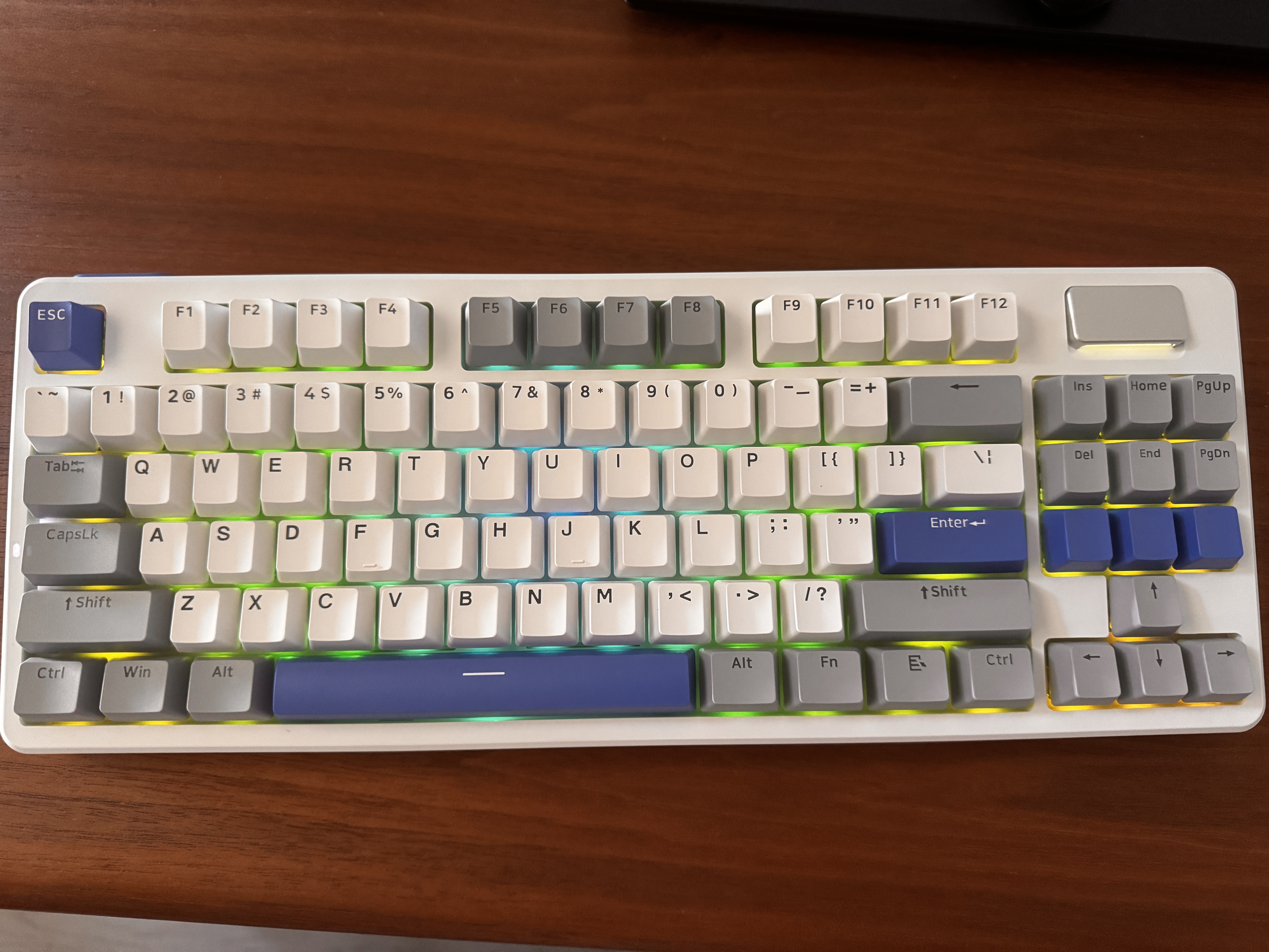 雷柏（Rapoo）V700DIY-87三模客制化无线机械键盘gasket结构7层填充消音全键热插拔电竞游戏办公电脑键盘 白灰蓝 实拍图