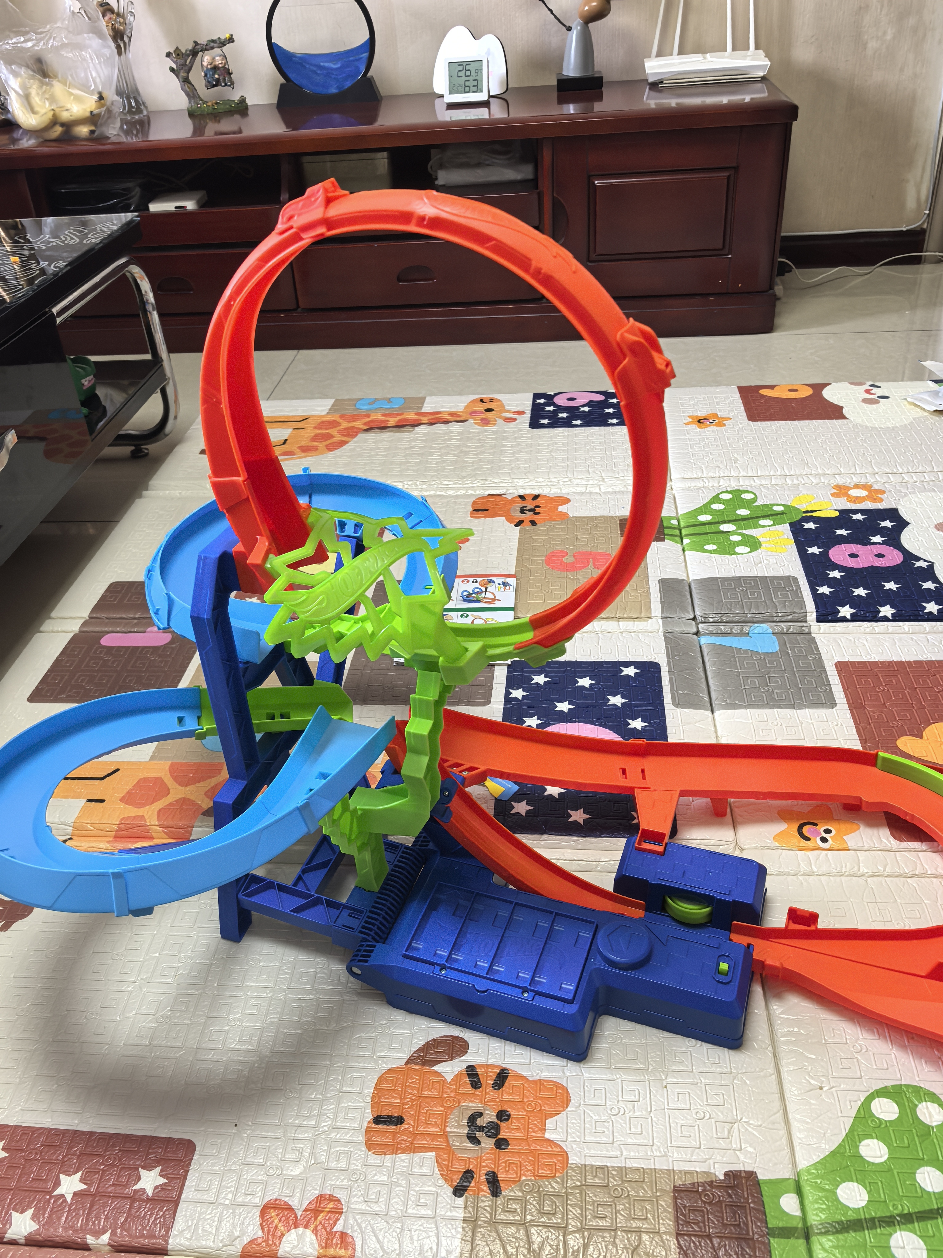 风火轮（HOT WHEELS）儿童男孩生日礼物大型轨道-风火轮电动竞速大回环套装JFD12 实拍图