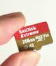 闪迪（SanDisk）64GB TF（MicroSD）内存卡 A1 U1 C10 至尊高速移动版存储卡 读速140MB/s 手机平板游戏机内存卡 实拍图