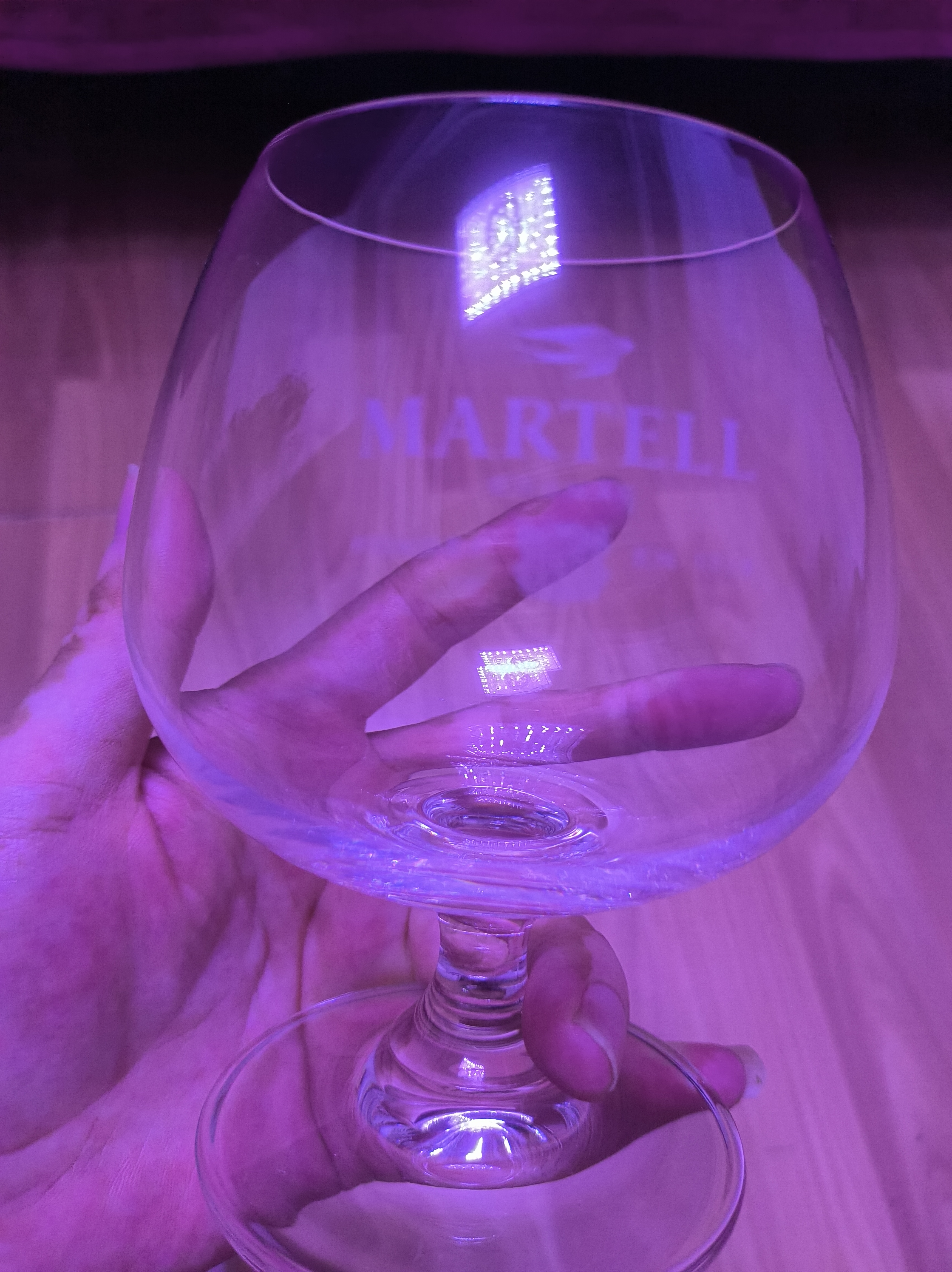 马爹利（Martell） VSOP 干邑白兰地 洋酒 法国进口 送礼佳选 名士【苹果干邑杯】 330mL 1瓶 实拍图