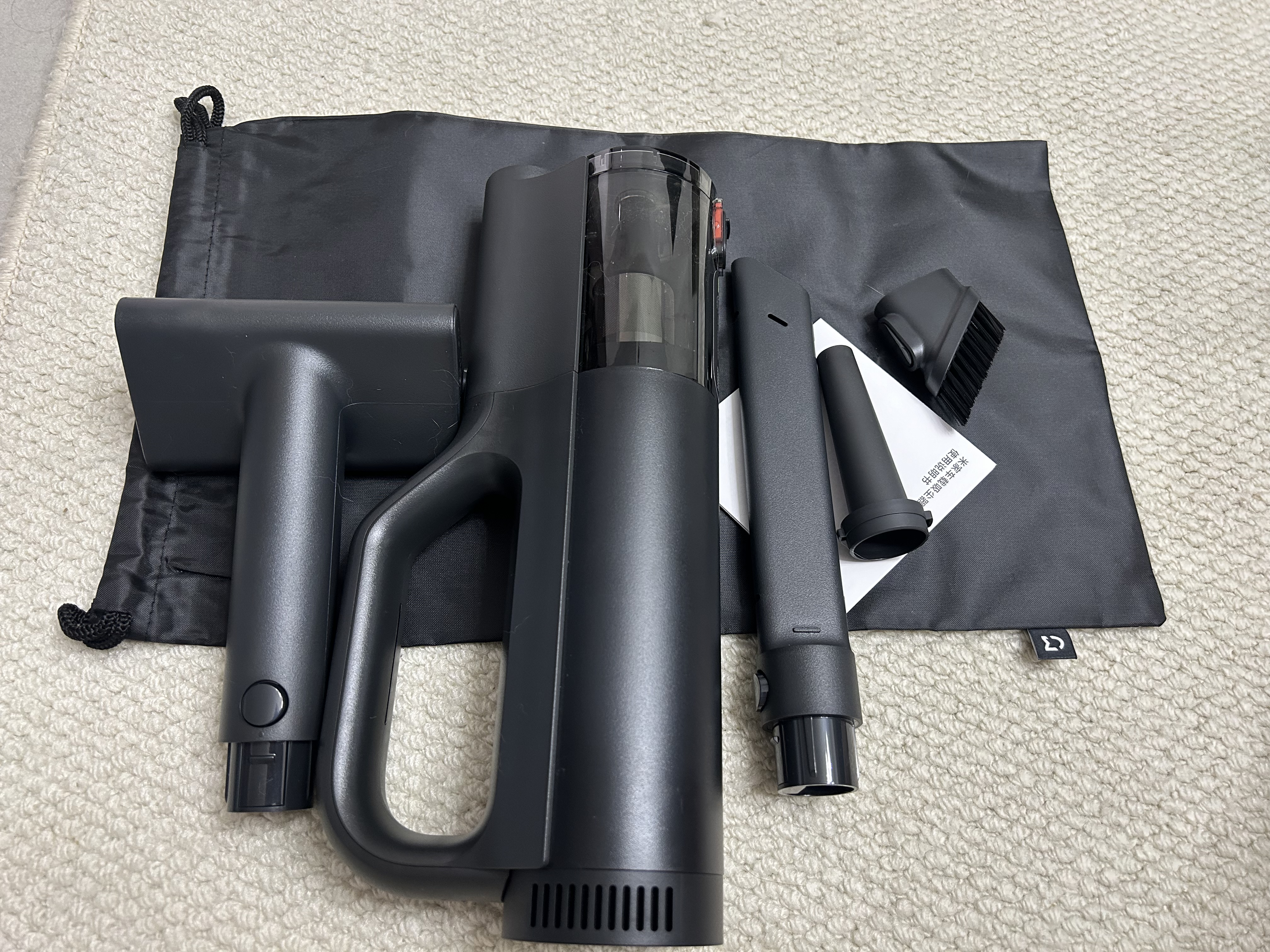 米家小米车载吸尘器 大吸力长续航 轻盈便携 适用车载户外家用清洁多场景 宠物吸毛 实拍图
