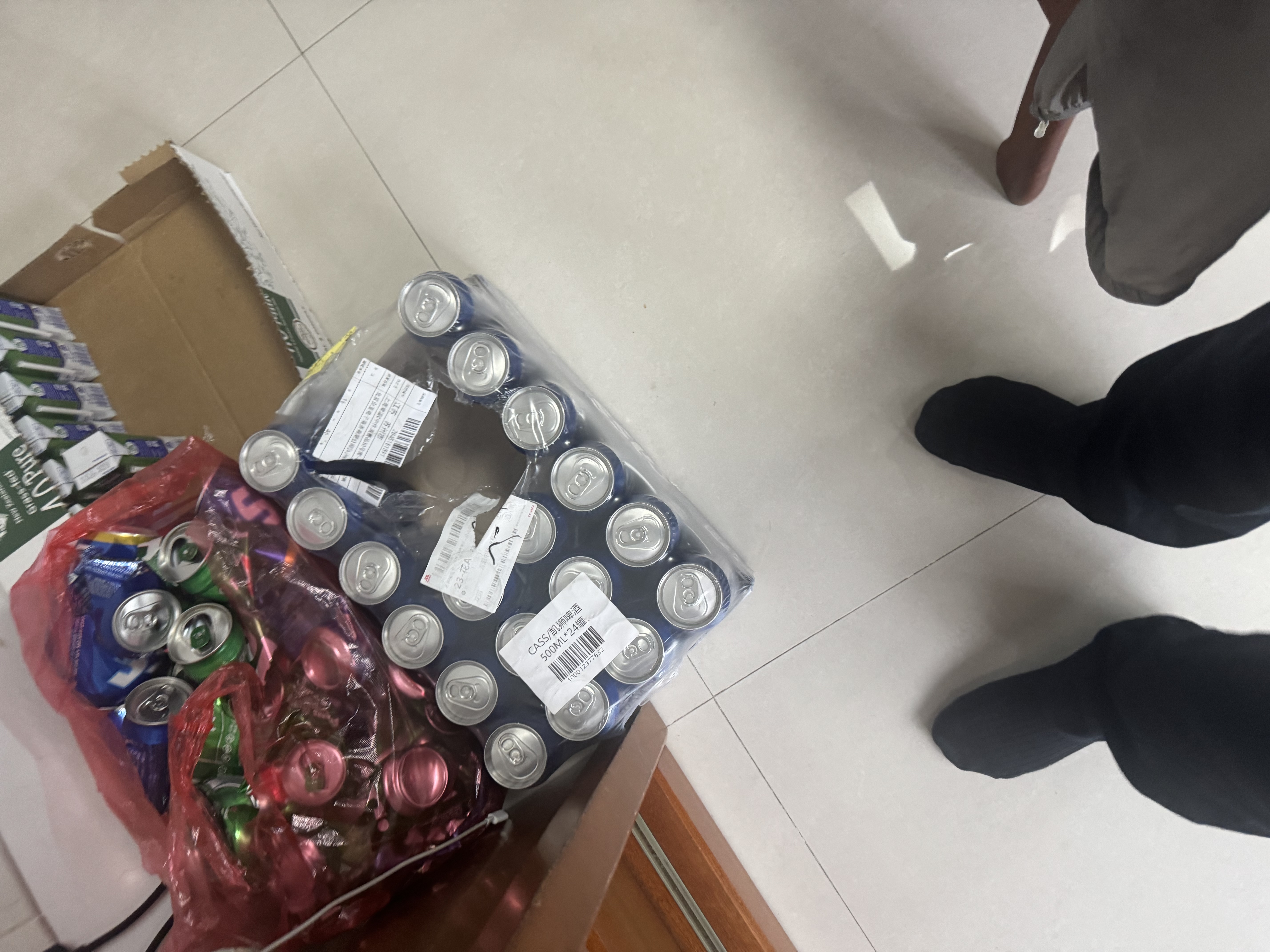 凯狮（CASS）啤酒 500ml*24罐 清爽4.5度 韩国进口啤酒 原味 实拍图