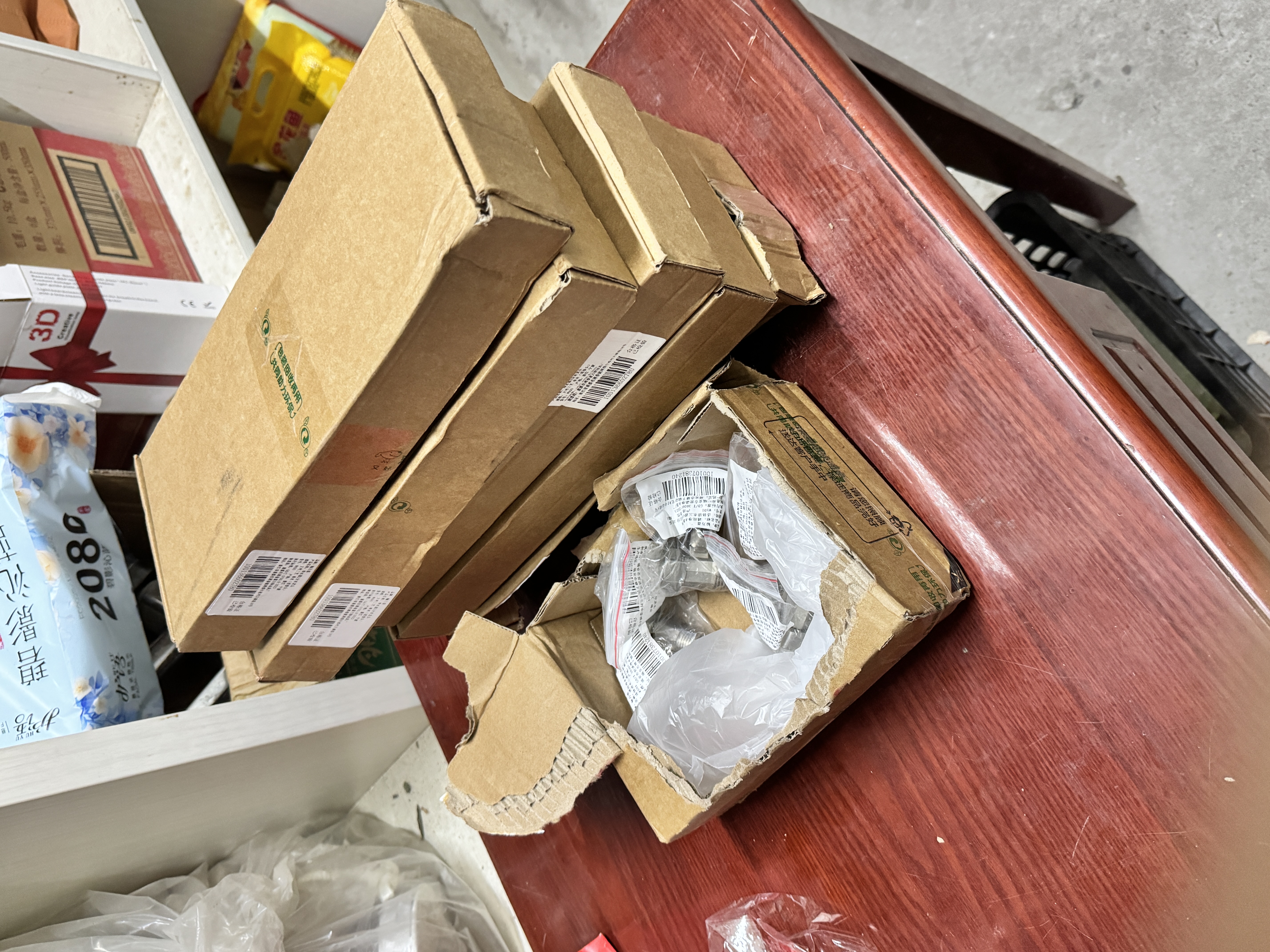 鲸万荟通用净水器配件 家用直饮机2分PE接水管专用单水龙头（送接头）W890 实拍图