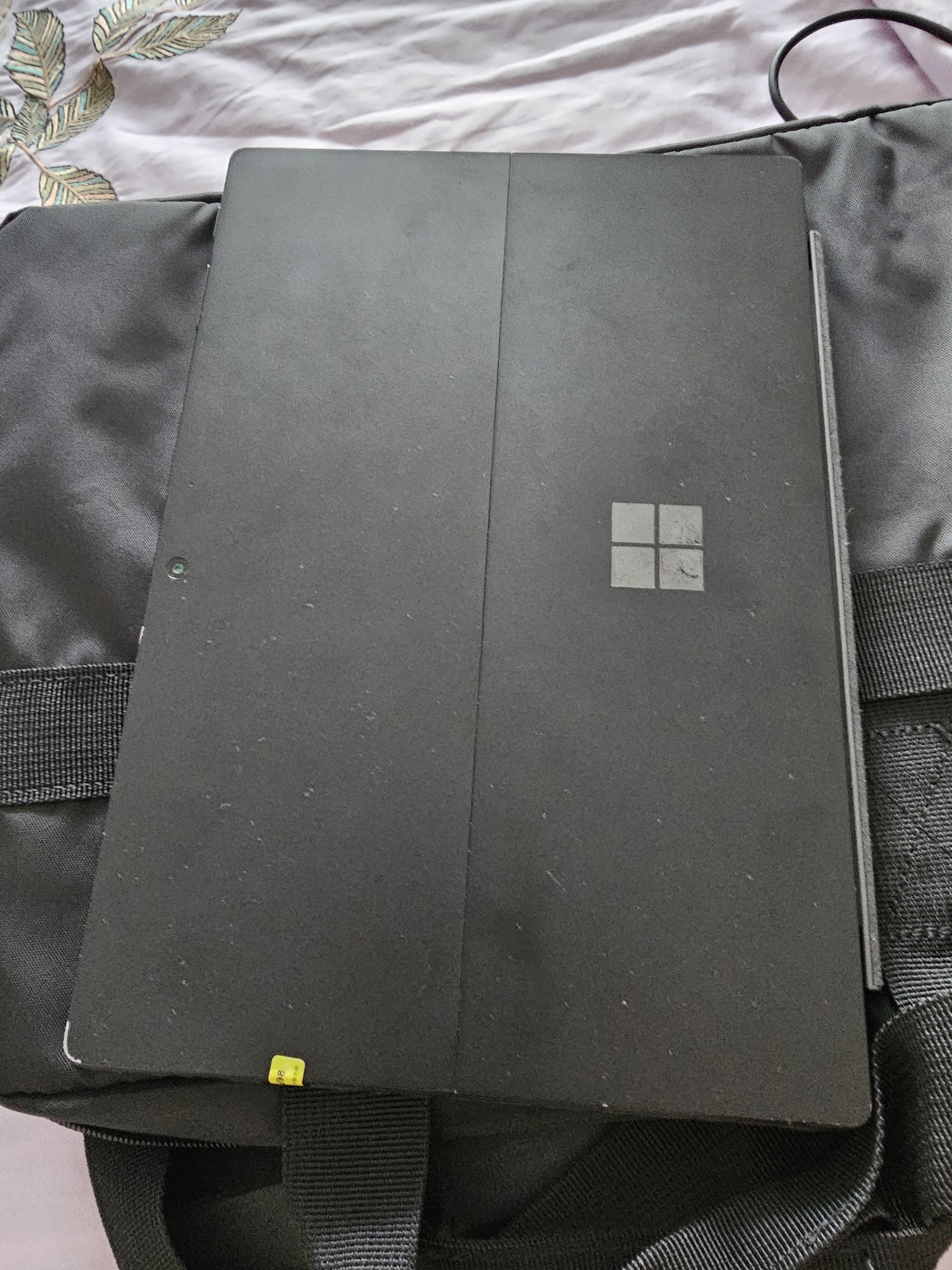 苹果Apple戴尔戴睿宏碁华硕华为惠普火影机械革命联想ThinkPad外星人荣耀LG二手笔记本电脑 微软（Microsoft） 实拍图