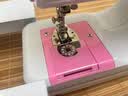 芳华缝纫机505a升级版家用小型全自动多功能电动缝补衣服锁边神器新款 套餐三：【粉樱织梦】丨缝纫机+扩展台+39色线 505-升级旗舰版丨365天保修丨退货包运费 实拍图
