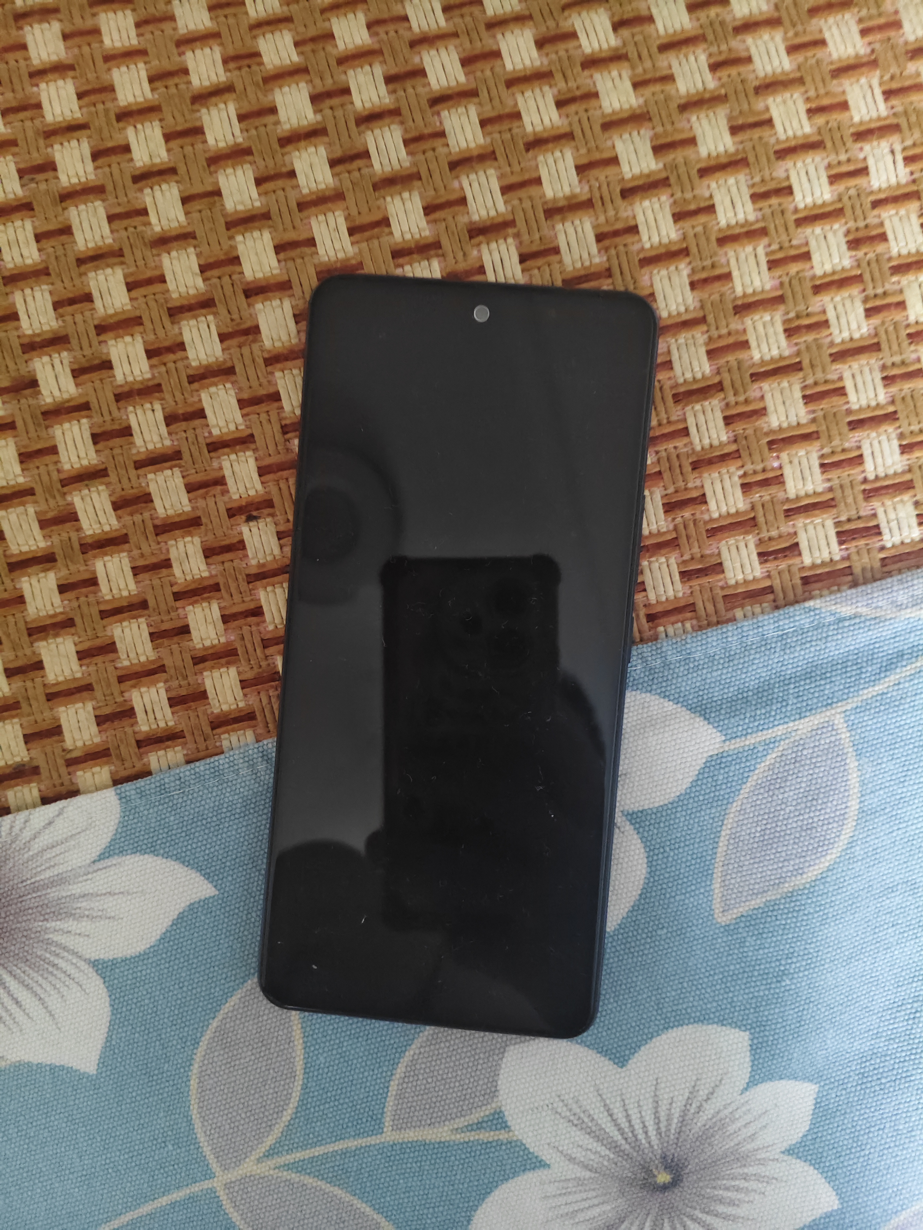 iqoo Z/Y/X/neo/X200/X300/Pro/turbo+折叠屏系列 二手手机 颜色内存以报告为准 vivo S16 实拍图