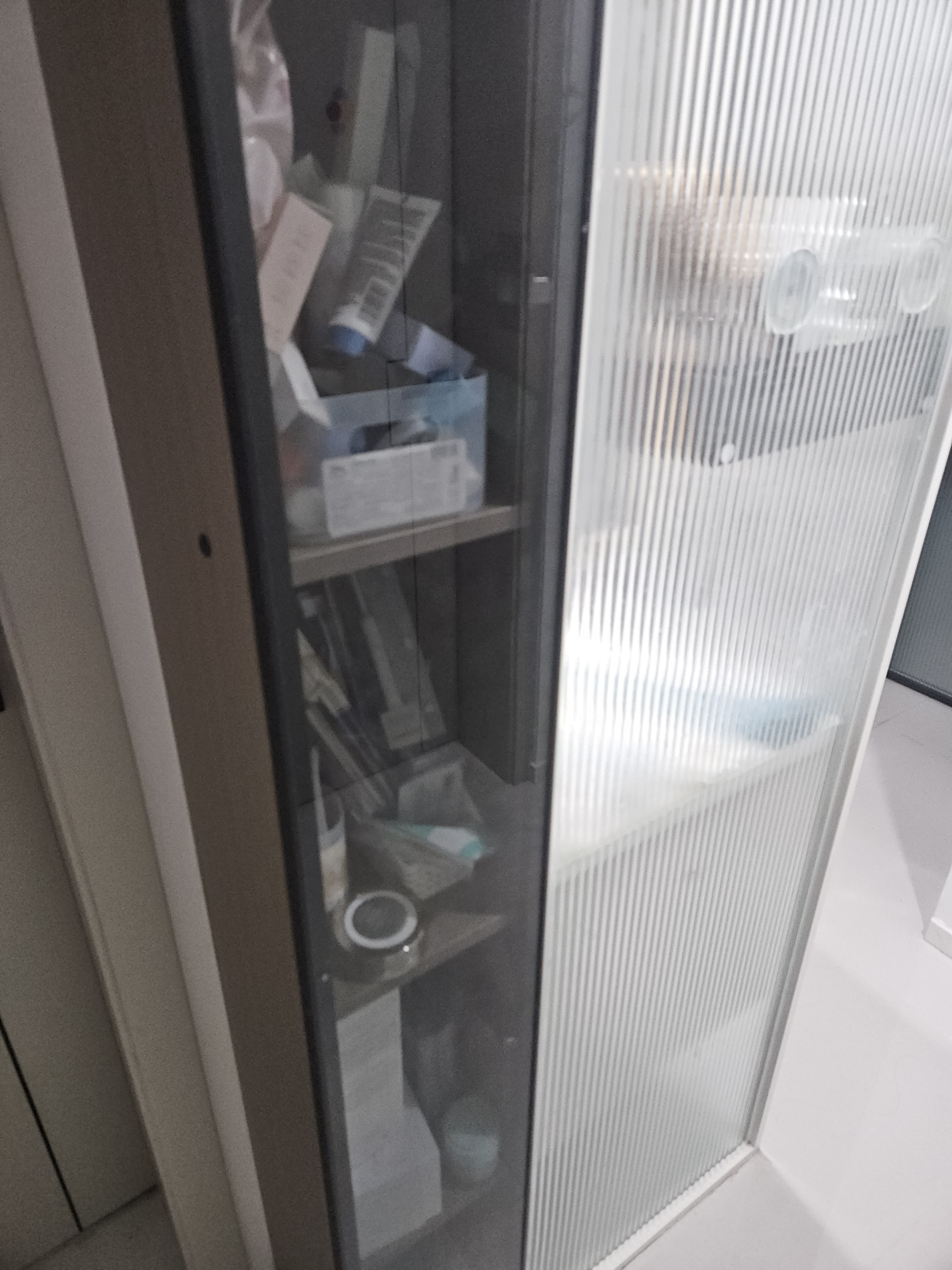 阿玛尼权力粉底液尝鲜盒 黄调一白遮瑕持妆轻薄油皮 享50元回购券热卖色 实拍图