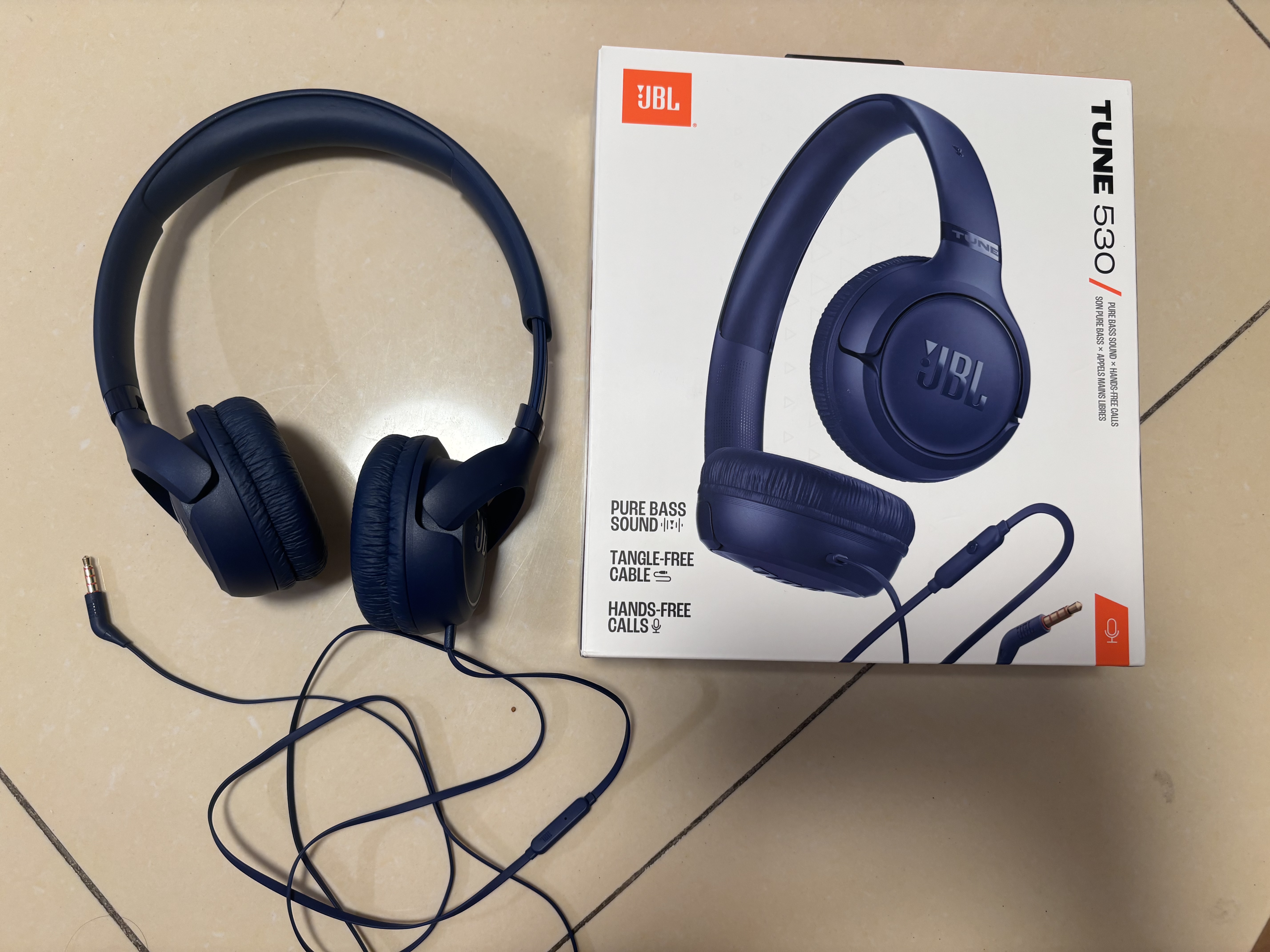 JBLTUNE530有线耳机3.5mm音频接口 头戴式有线立体声耳机适用3.5mm接口设备蓝色 实拍图