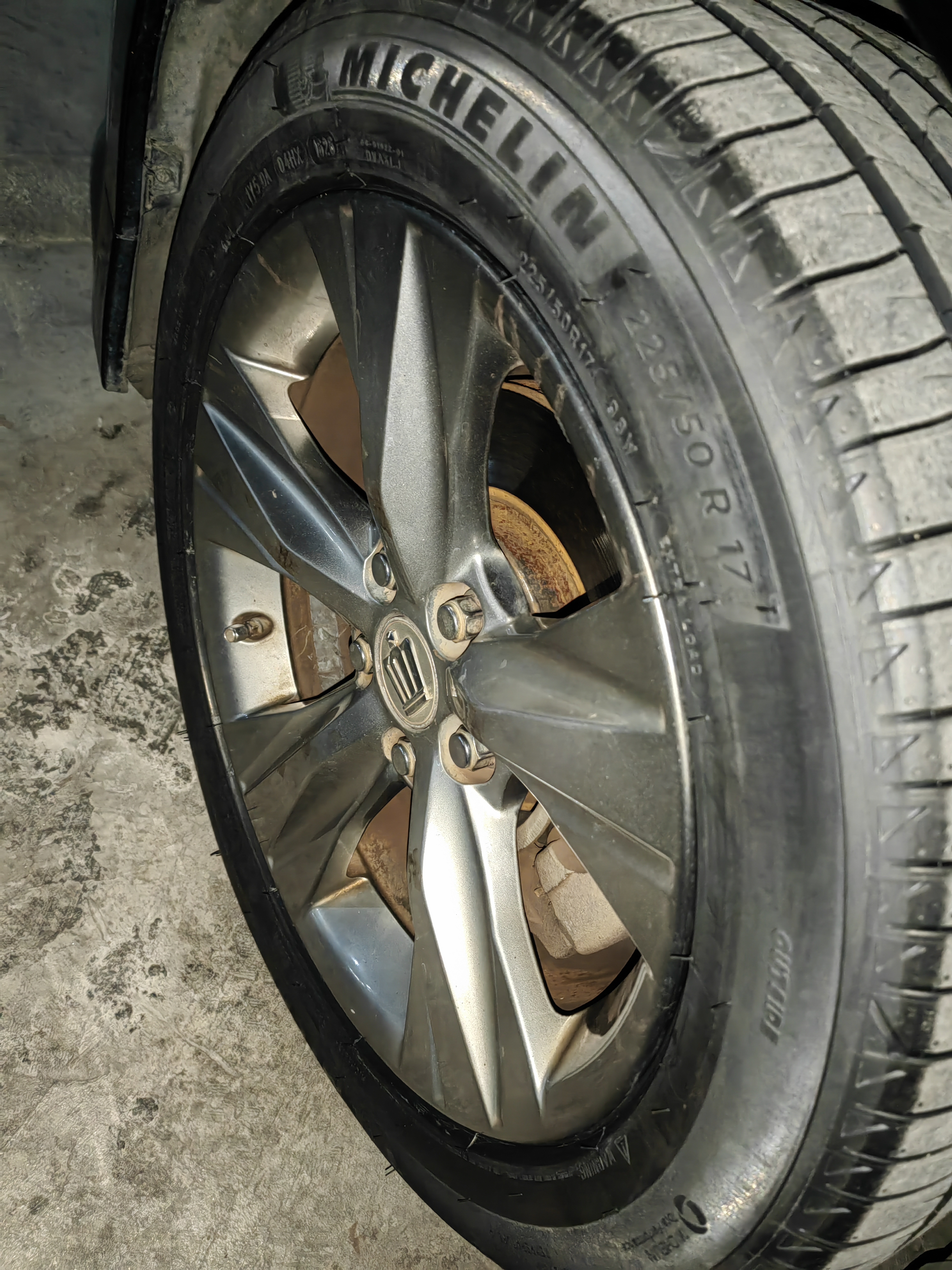 米其林（MICHELIN）汽车轮胎 225/50R17 98W 耐越 ENERGY MILE 新老标签随机发货 实拍图