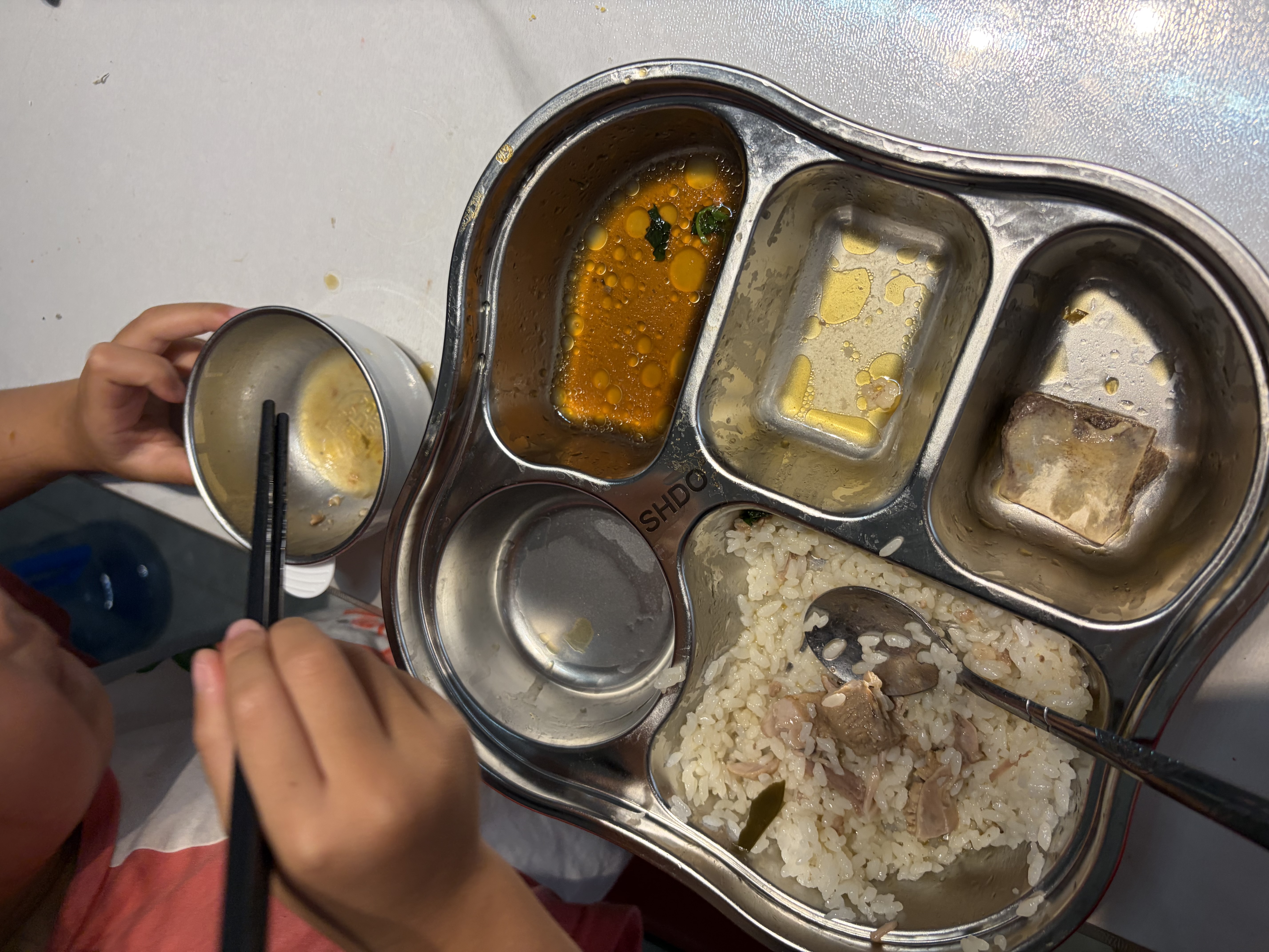 膳大皇（SHDO）真316不锈钢分格餐盘儿童学生饭盒带盖成人食堂打饭自助快餐盘隔 汉堡316五格【密封盖+汤碗+袋】 实拍图