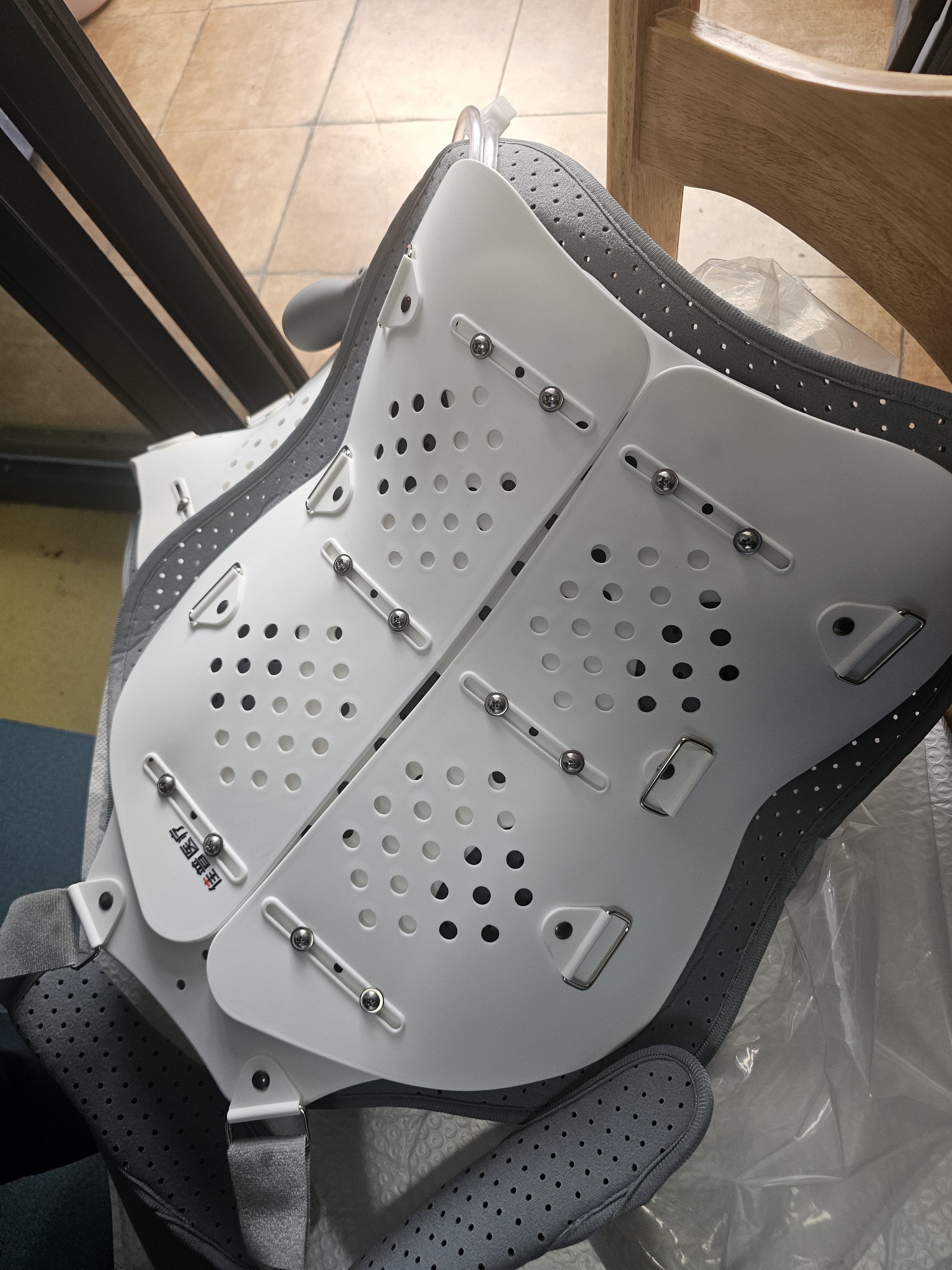 佳普 医用胸腰椎固定支具可调支架器腰椎压缩性骨折护具术后硬性支具 【热销爆款】腰椎术后用+左右双气囊 【医用同款】 男女通用 实拍图