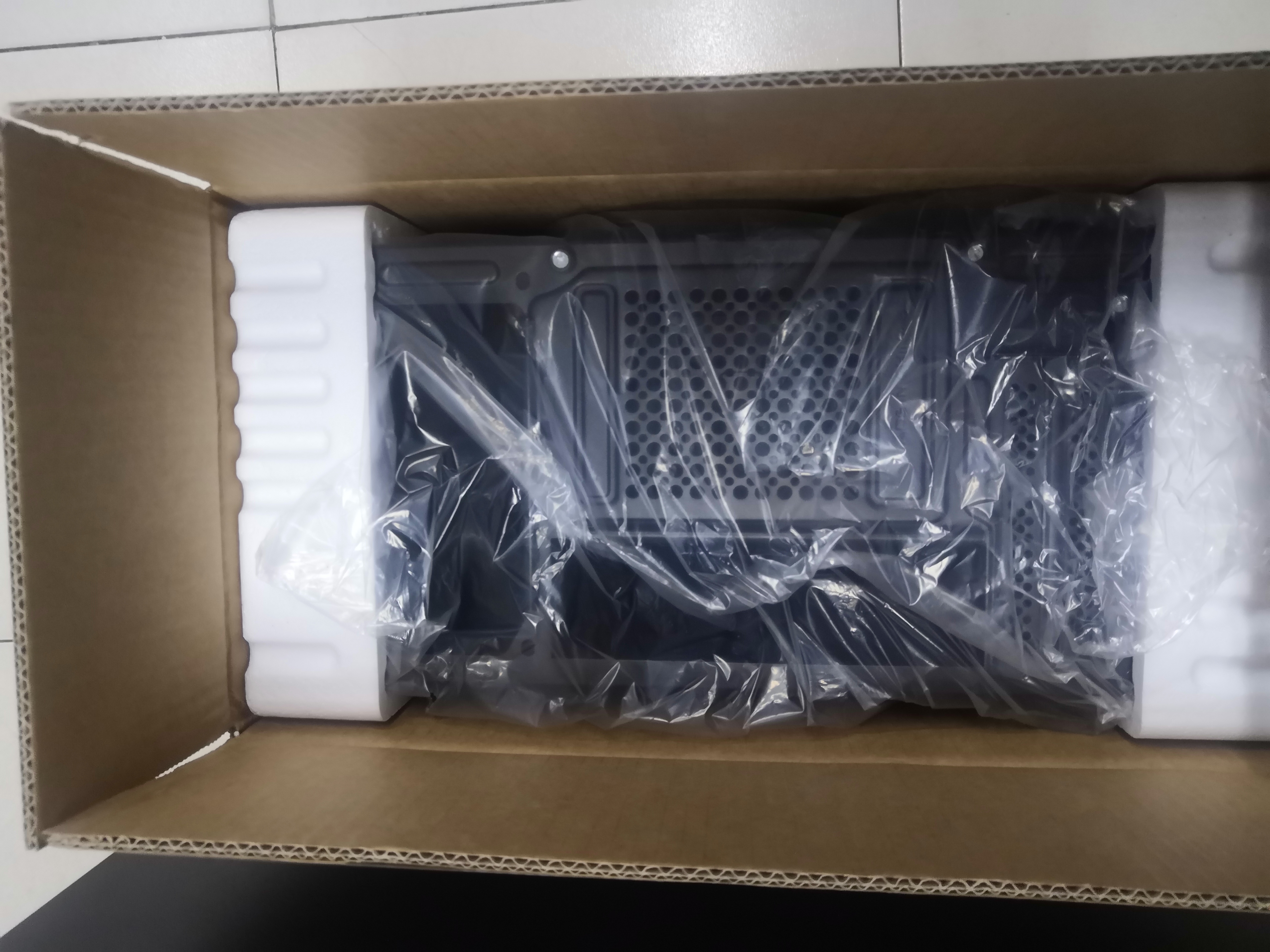 硕一麻雀V200 台式机电脑matx迷你机箱itx白色非侧透mini小尺寸手提主机箱壳家用商务办公桌面搭配风冷 V200 黑【USB2.0】 实拍图