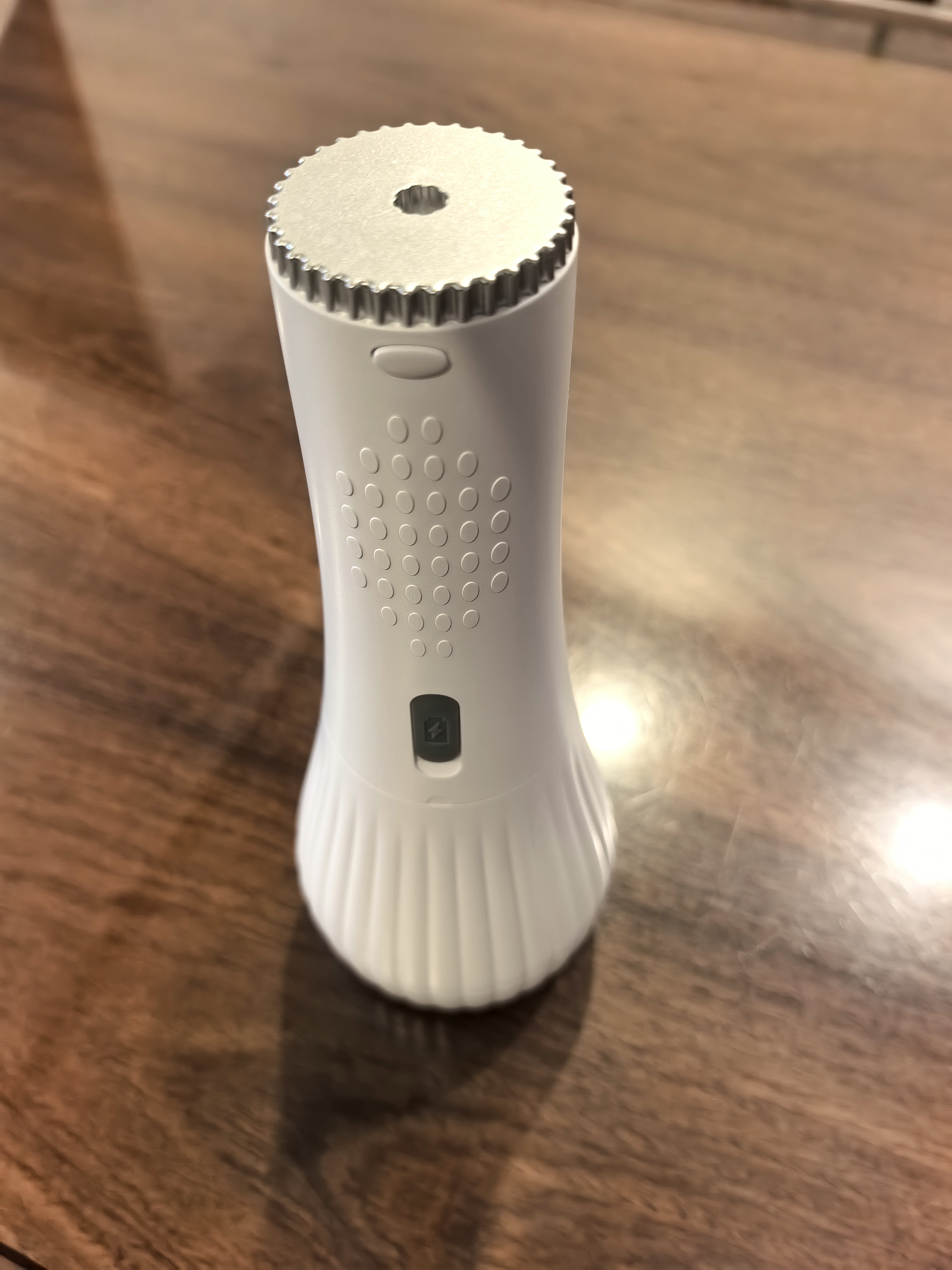 拜尔（BAIR）智能杀菌电动冲牙器水牙线大水箱家用正畸专用洗牙专业牙齿冲洗器清洁礼盒装M11 pro M11专业白 | 智能杀菌- 4支喷头 实拍图