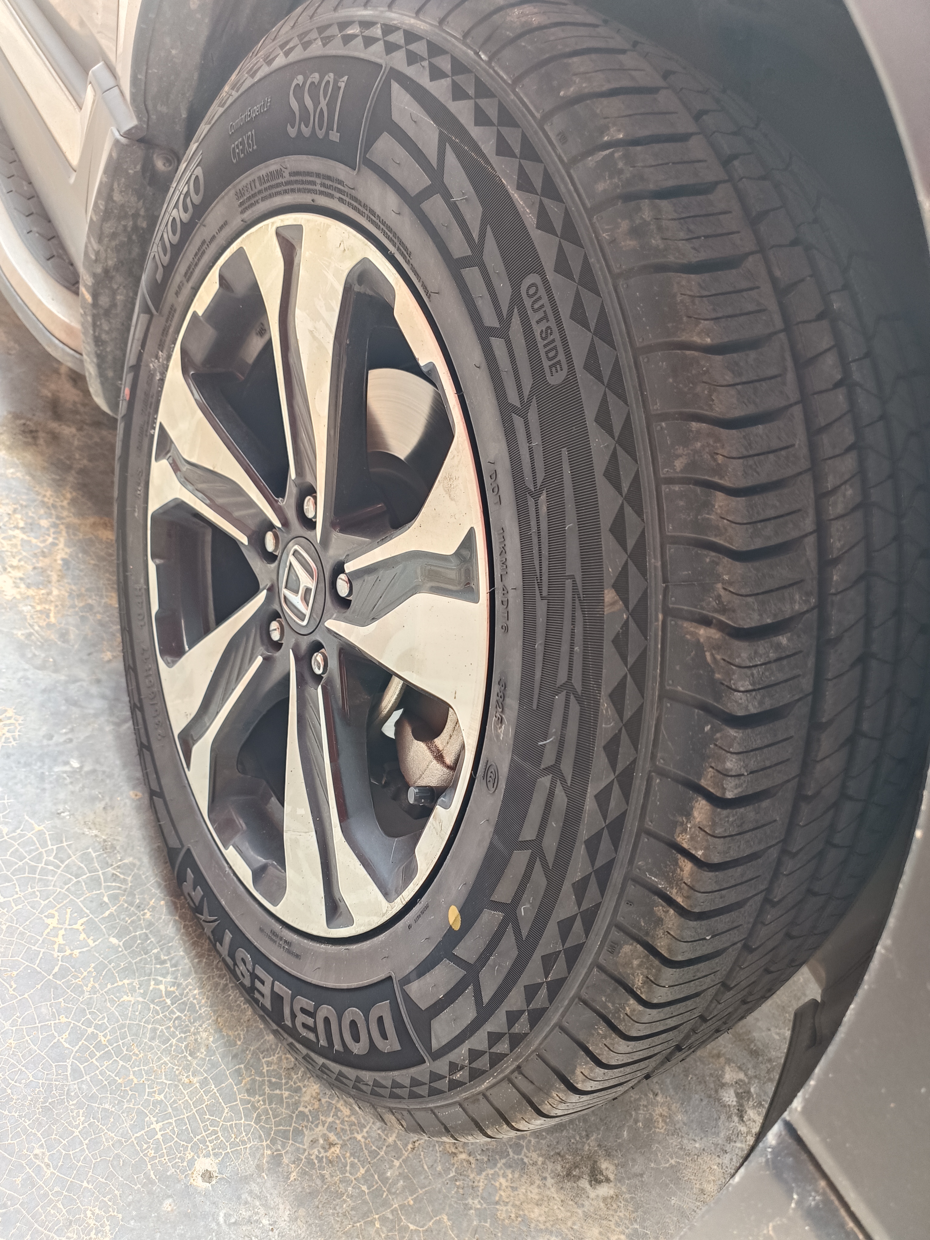 双星JUOGO轮胎 235/65R17 104H X31 适配CR-V/皓影/众泰T600/丰田塞那 实拍图