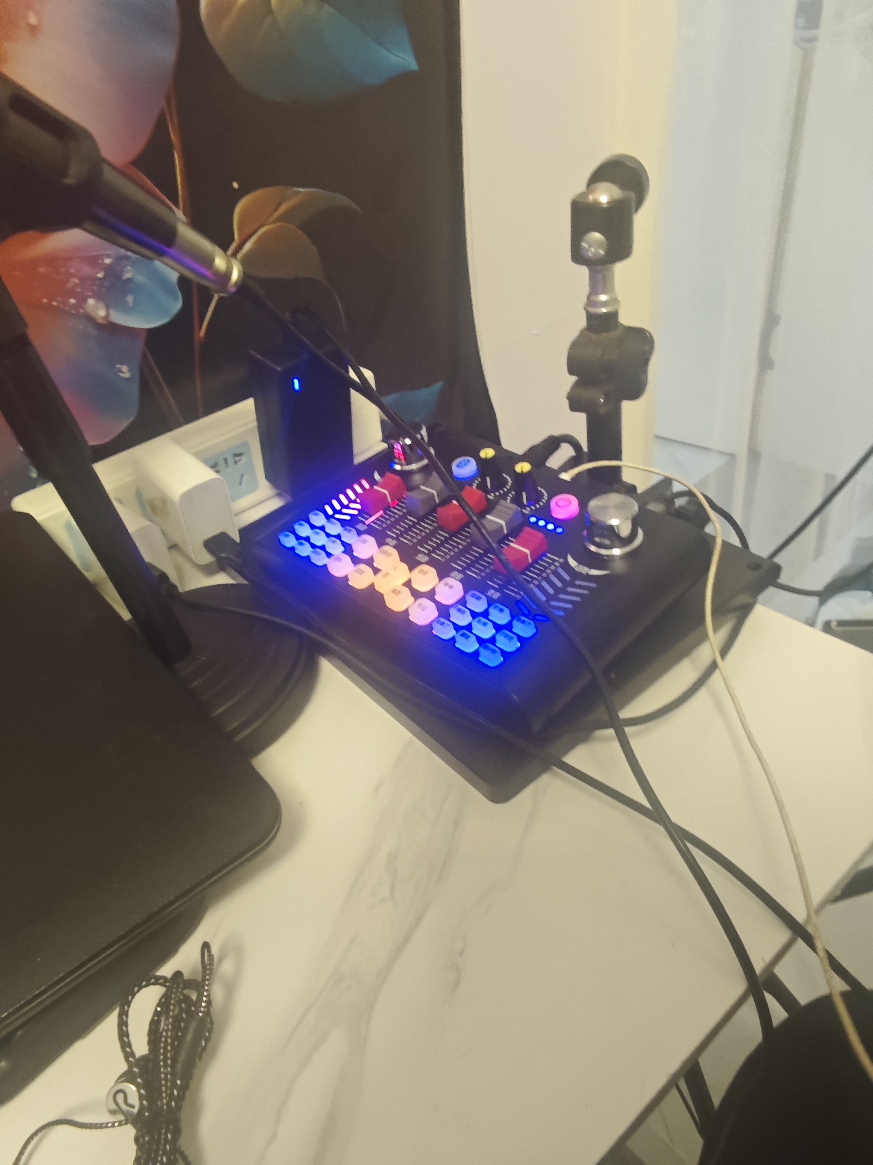 金运 声卡直播设备全套外置手机电脑录音户外主播唱歌话筒全套 单声卡（无话筒） 实拍图