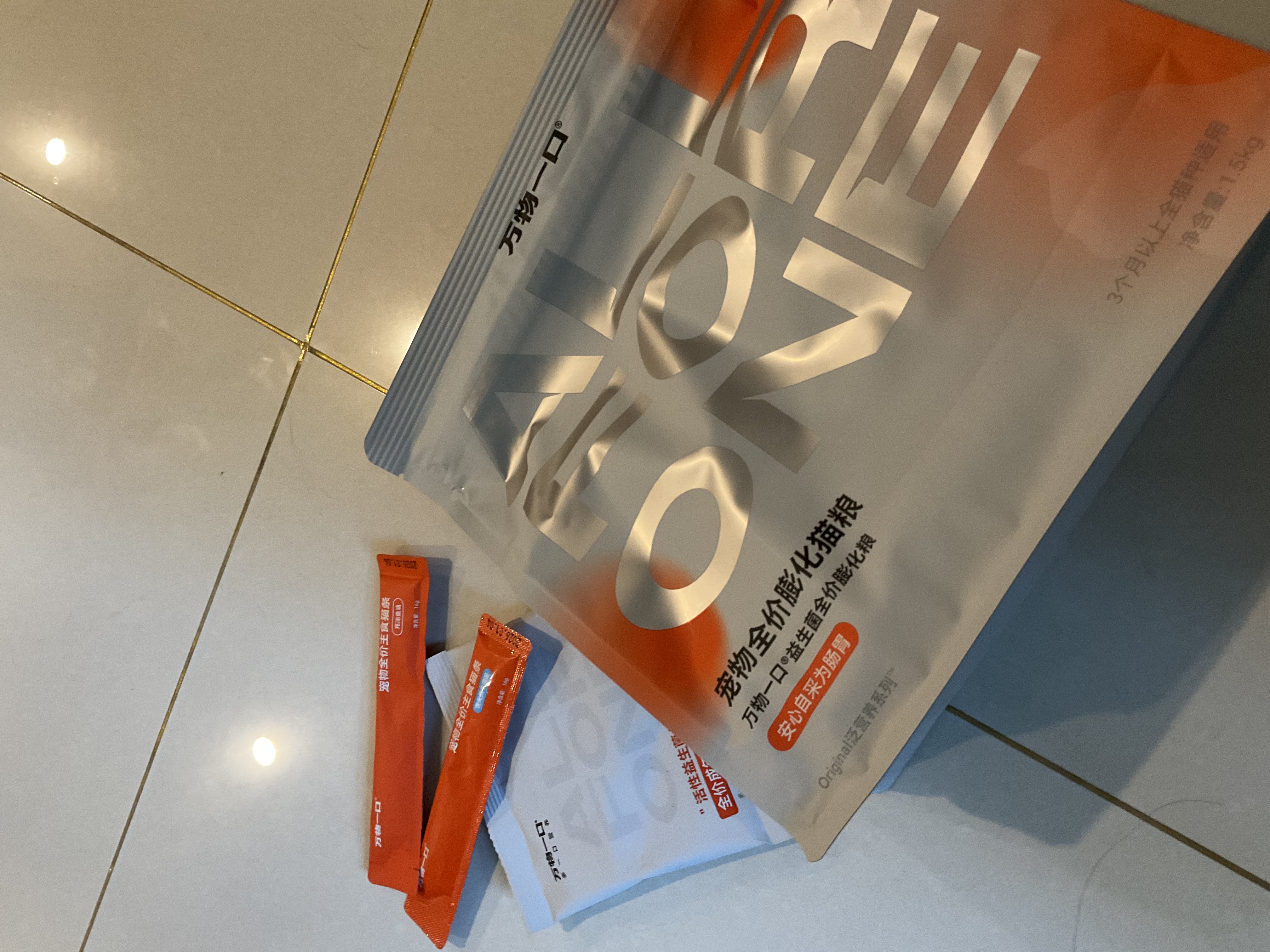 万物一口Original泛营养系列全价成猫粮活性益生菌猫粮BC30鸡肉鳕鱼1.5KG 实拍图