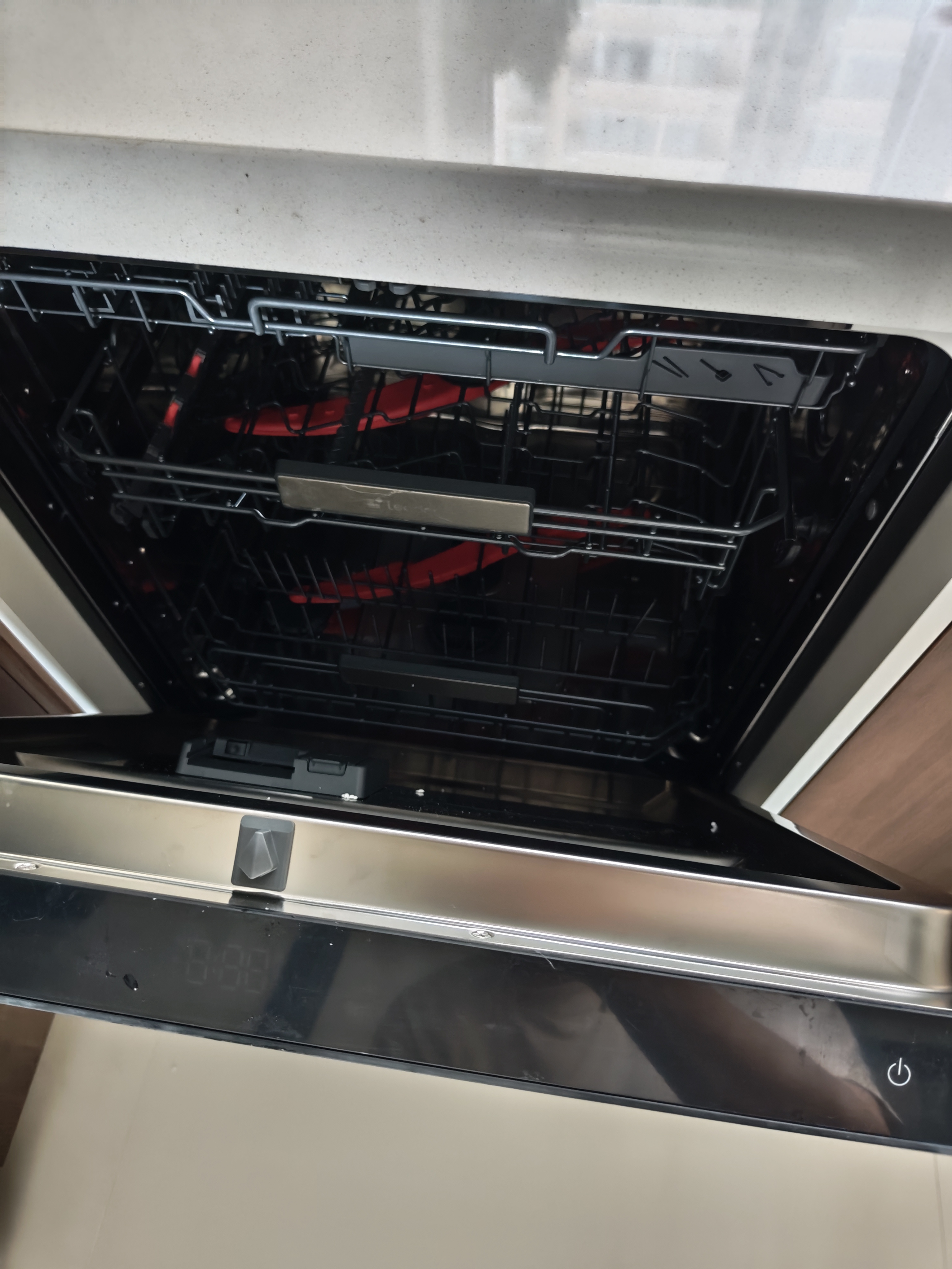 海尔（Haier）统帅懒人V1Y嵌入式洗碗机163升大容量超一级能效六翼飓风洗AutoSensor智能感浊 实拍图