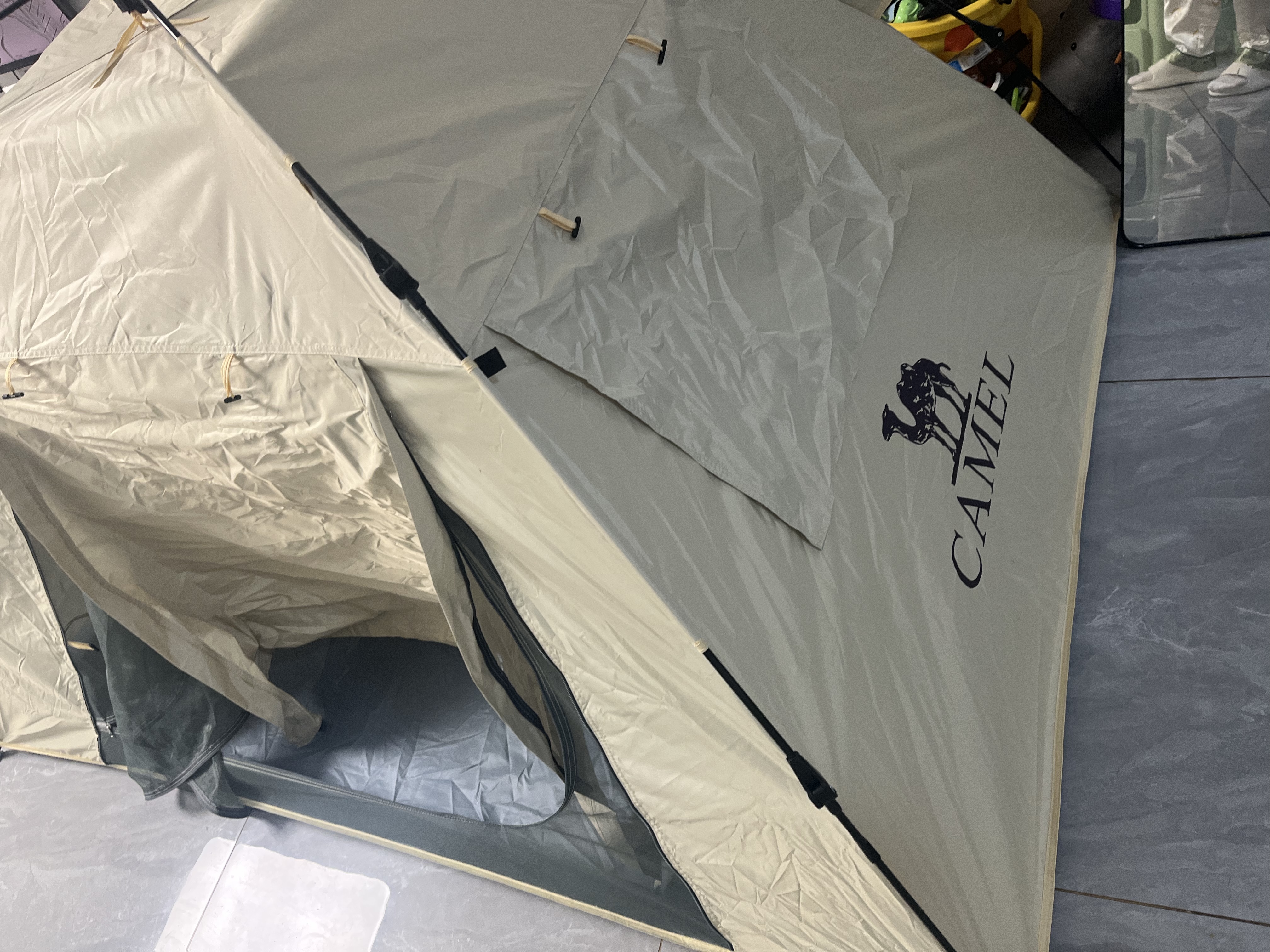 骆驼（CAMEL）户外帐篷2-3人便携可折叠自动速开银胶防晒防雨公园野餐露营装备 奶酪色 不带杆 涂银防晒 7681 实拍图