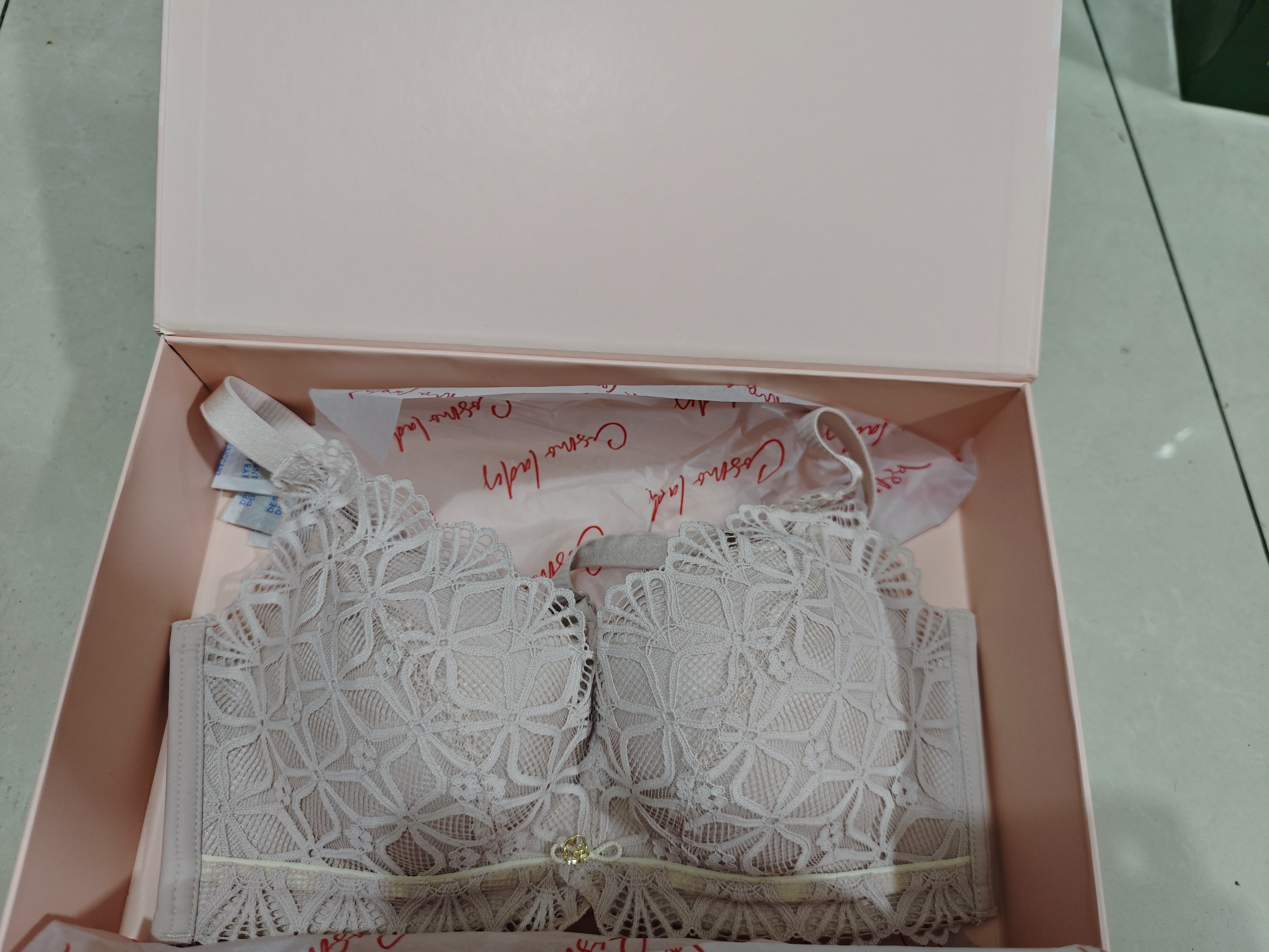 都市丽人薄款蕾丝聚拢文胸罩套装礼盒新中式内衣内裤送女友礼物2B22E4 实拍图