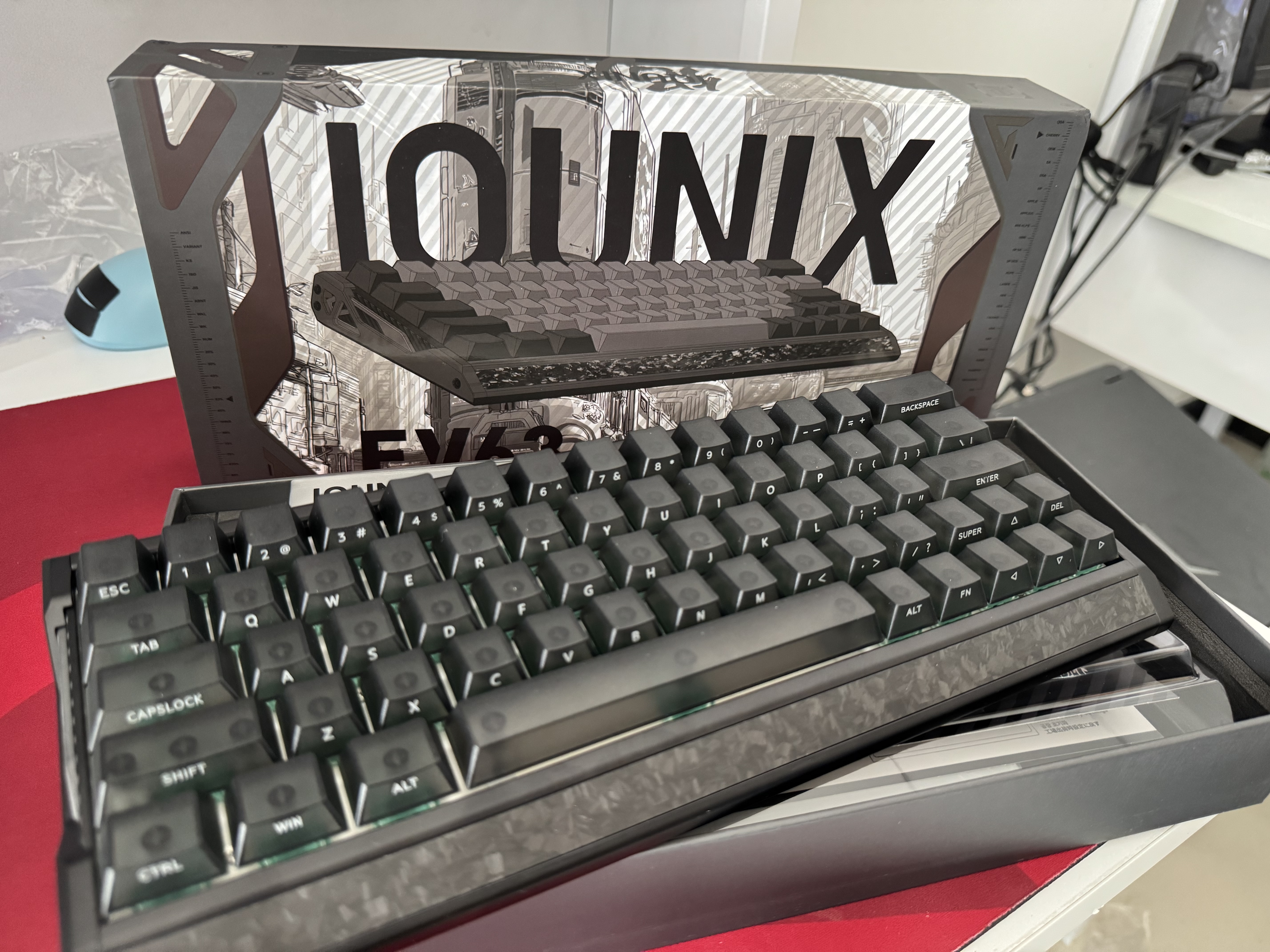 IQUNIX EV63旗舰磁轴键盘神秘X轴无畏契约电竞游戏铝厂客制化机械键盘 EV63 黑武士【磁玉轴Pro】 实拍图