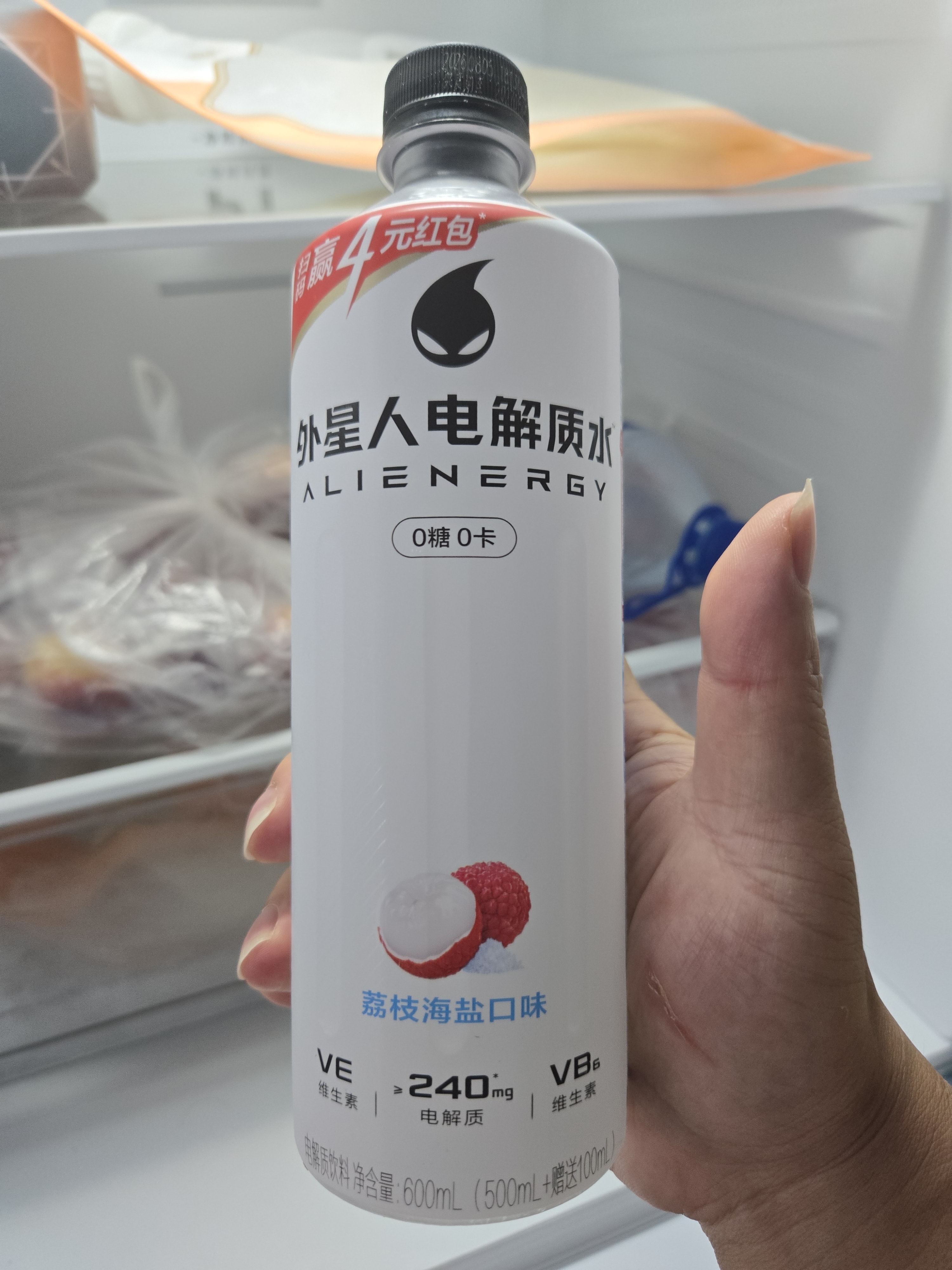 外星人电解质水0糖0卡运动饮料 荔枝海盐口味 600mL*15瓶 整箱装 实拍图