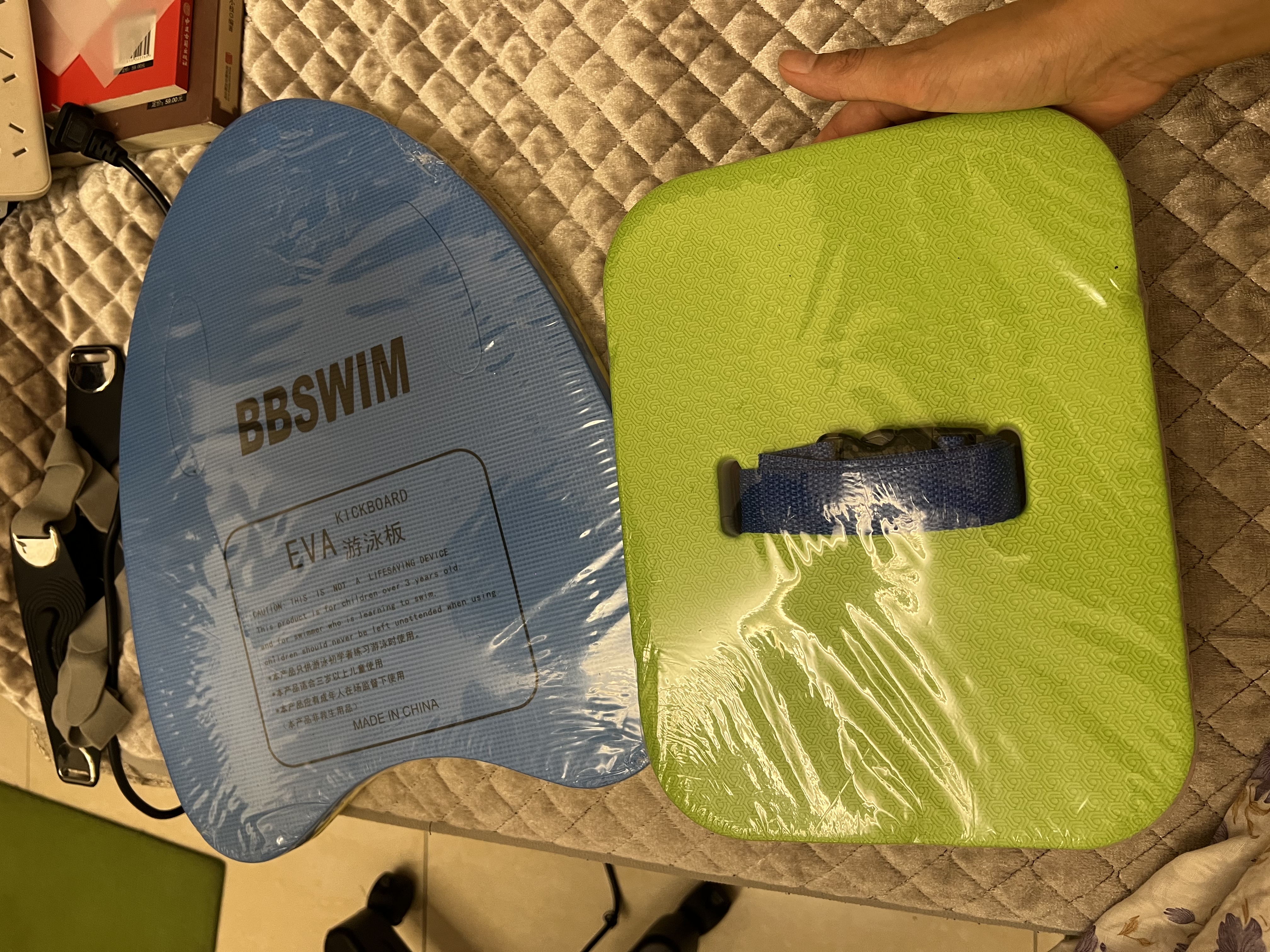 嗨小新游泳背漂大人儿童学游泳加厚浮板初学新手辅助训练漂浮板 成人组合装【成人背漂+A型板】 实拍图