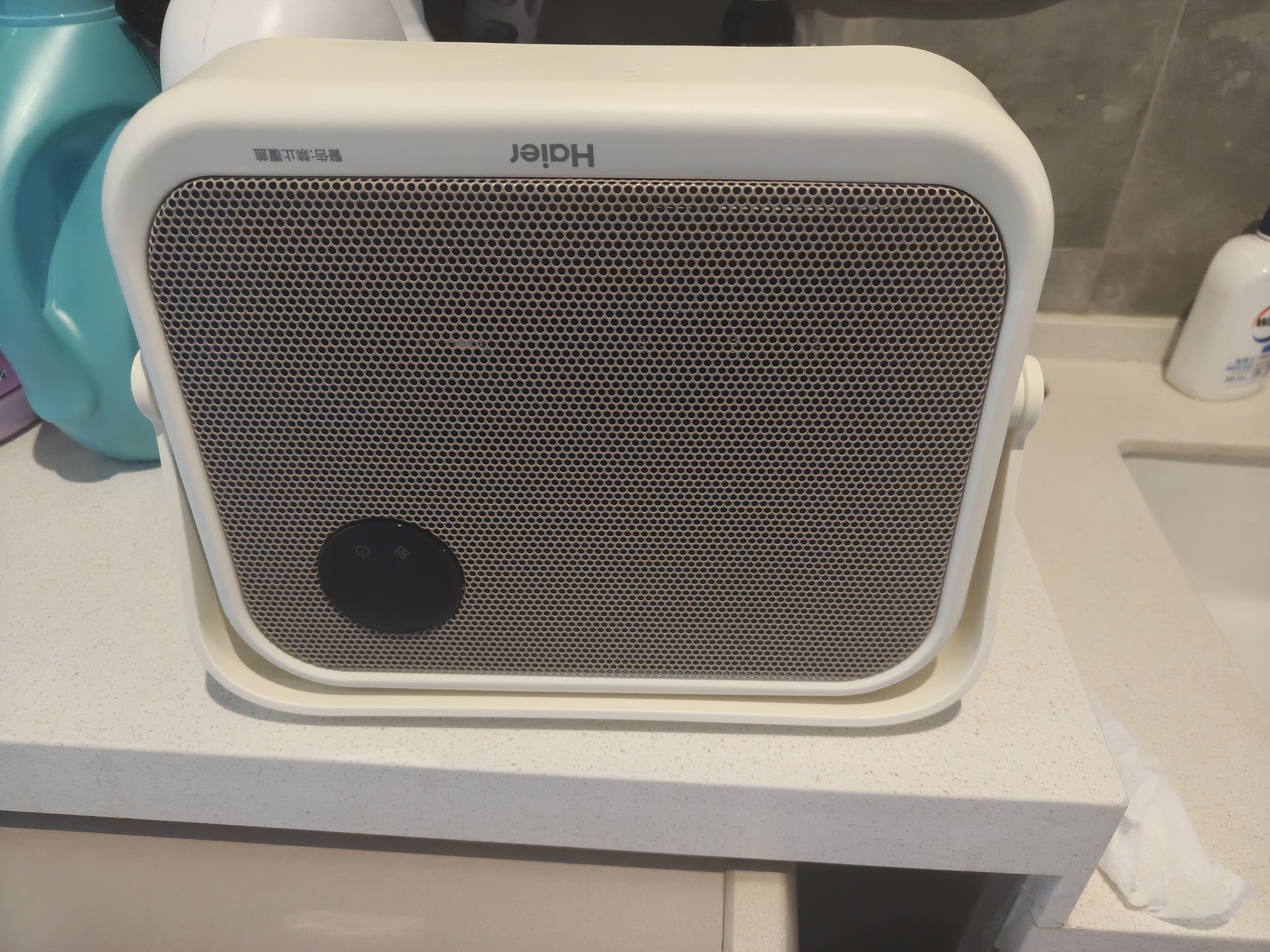 海尔（Haier）【小红花套系】【防水壁挂】浴室暖风机/取暖器家用/电暖器/加热风机/浴霸防水烘干/石墨烯电暖气 1度电暖浴室丨语音防水 HNF-S2000AP 实拍图