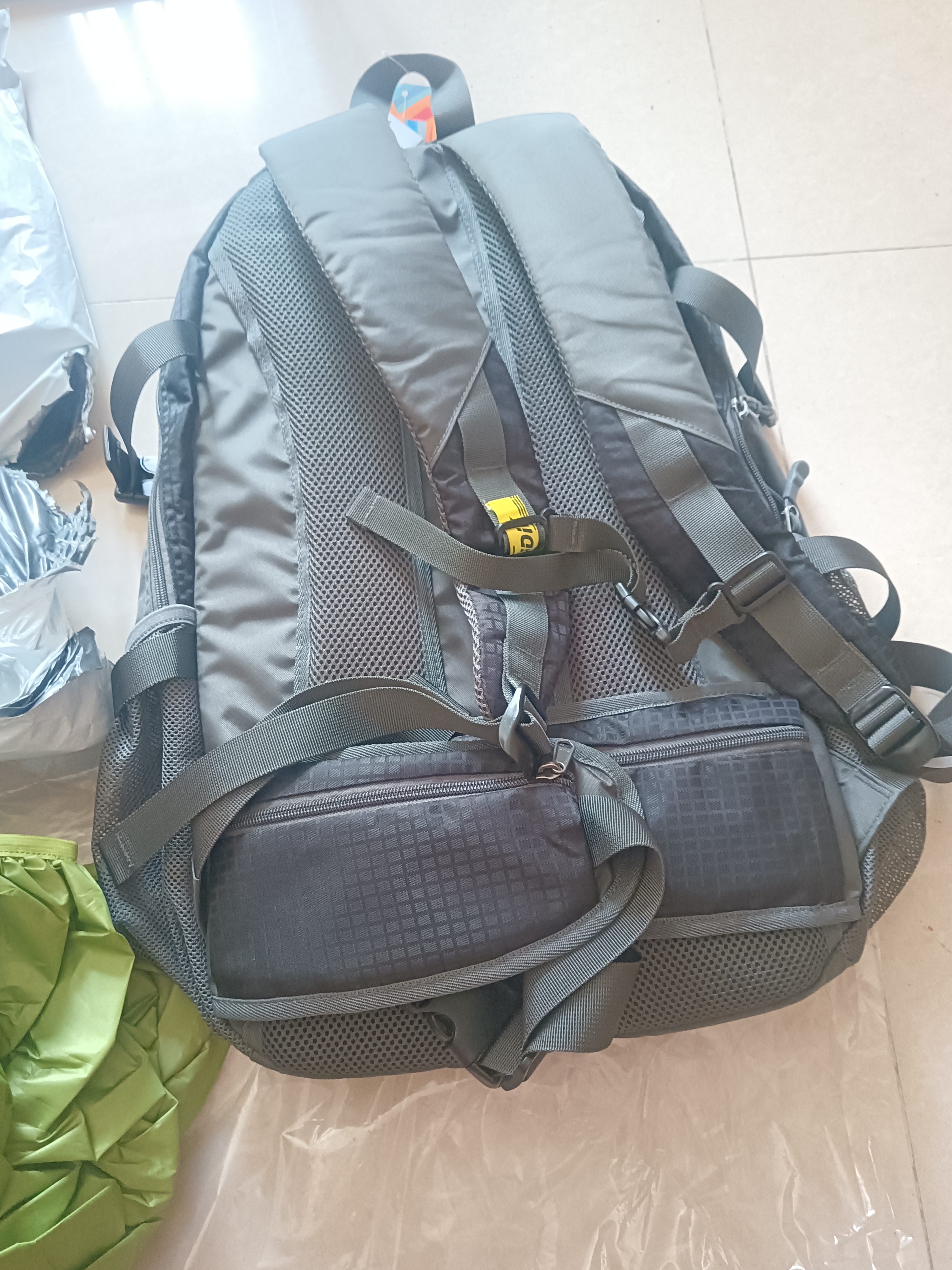 奥利·帝克 旅行双肩包男背包女旅游休闲大容量行李包韩版户外登山包 大号40L黑色（3046#） 实拍图