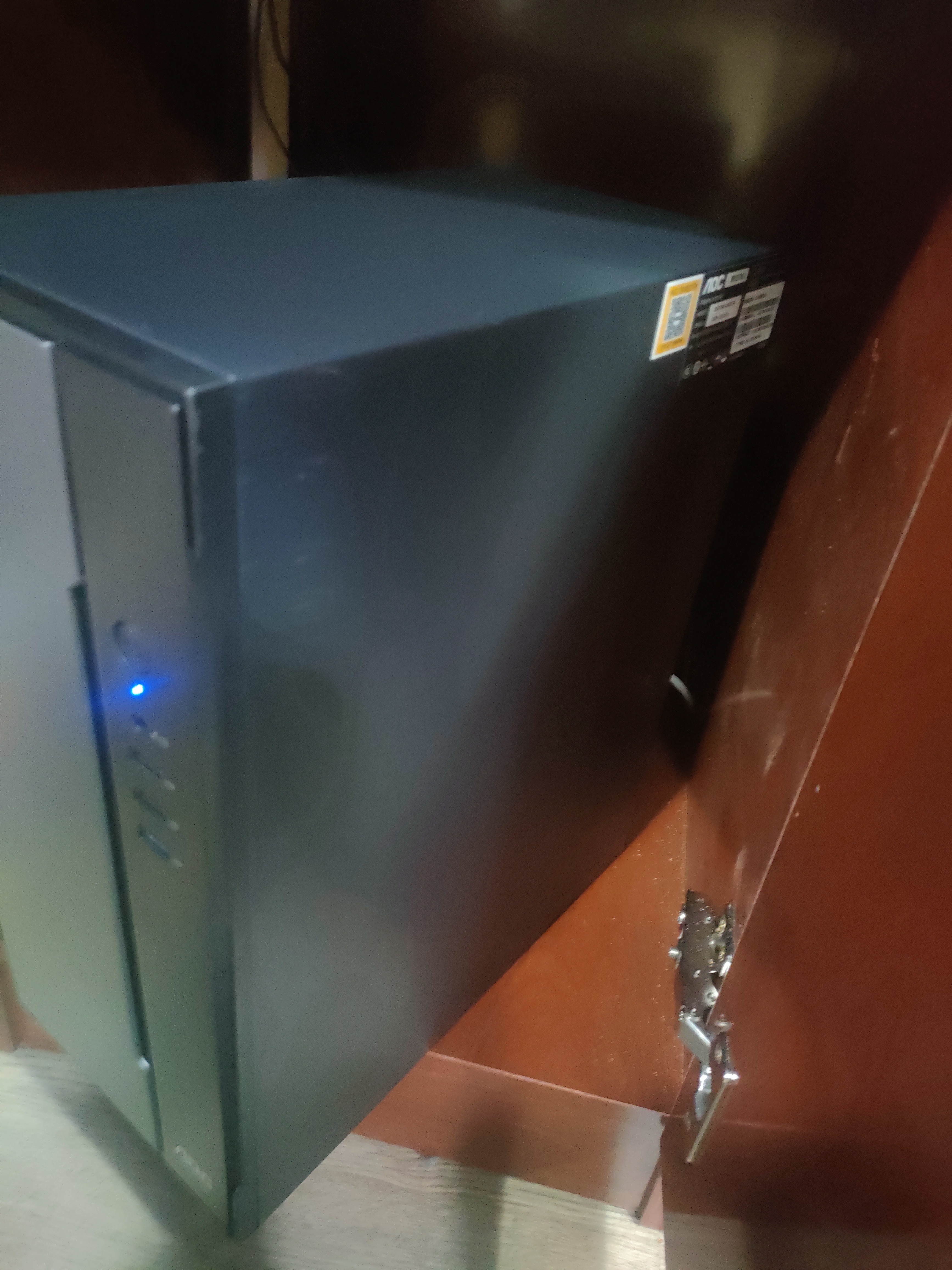 AOC台式电脑主机 设计师商用办公台式电脑 支持WiFi/蓝牙 荣光T260 【热卖爆款】i5-10400 16G 512G 实拍图