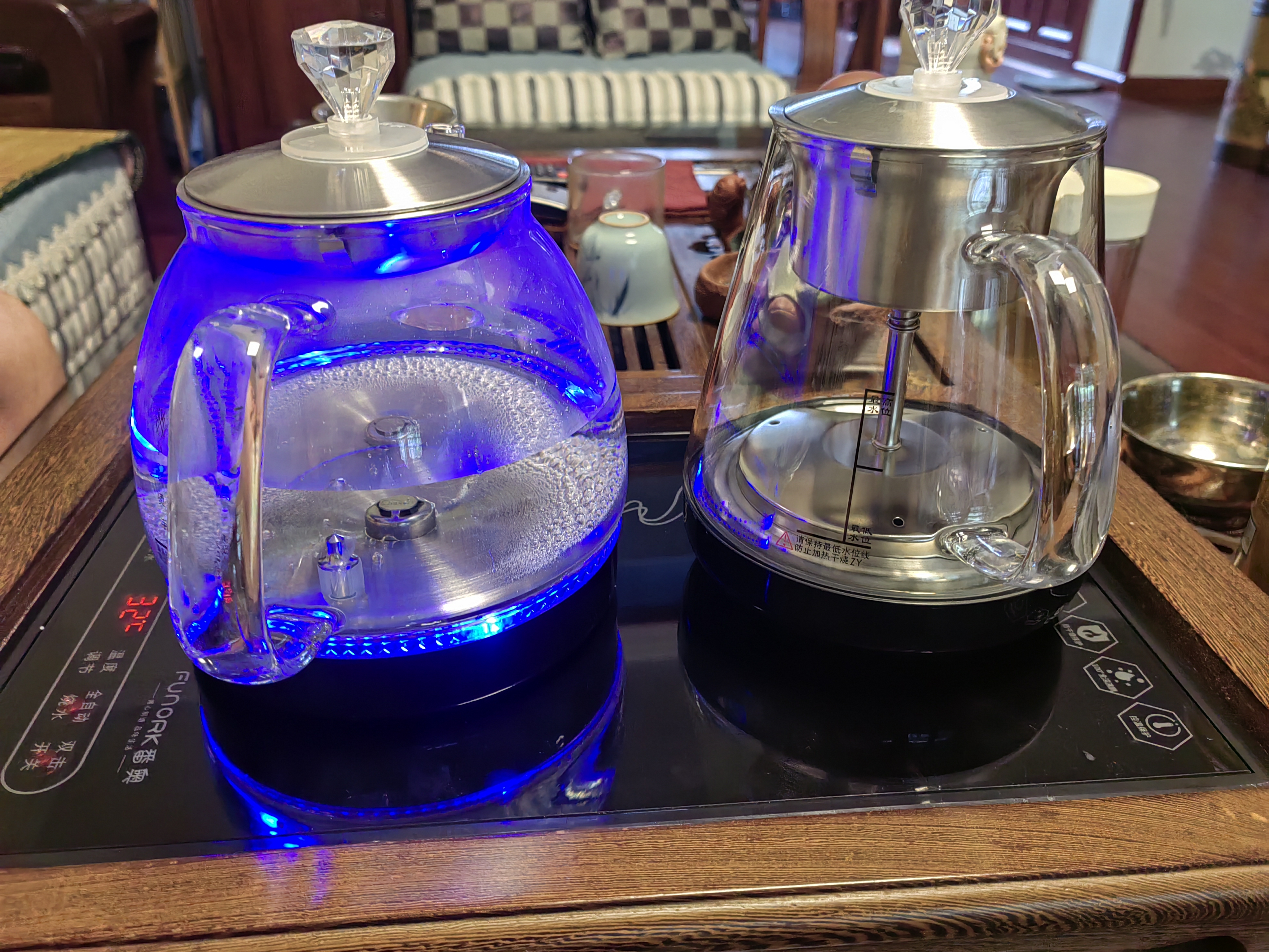 FUNORK 37X23全自动底部上水电热烧水壶家用抽水泡茶专用保温茶台一体机茶桌茶几嵌入式茶具套装 1L 黑色 - 蒸茶款（嵌入37x23cm） 实拍图