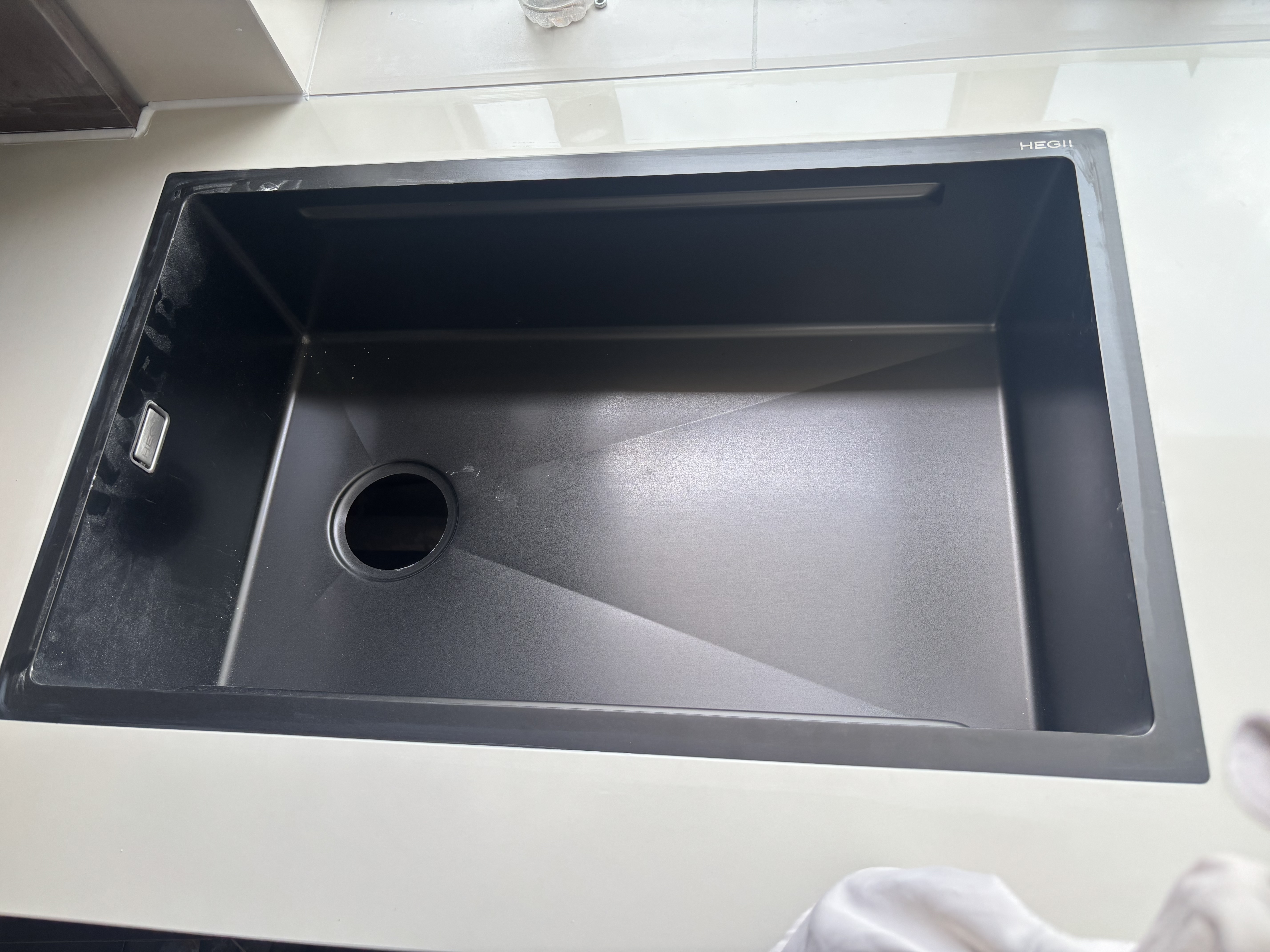 恒洁（HEGII）水槽大单槽 厨房纳米手工水槽洗菜盆一体盆HMB911-70-SN(含龙头) 实拍图