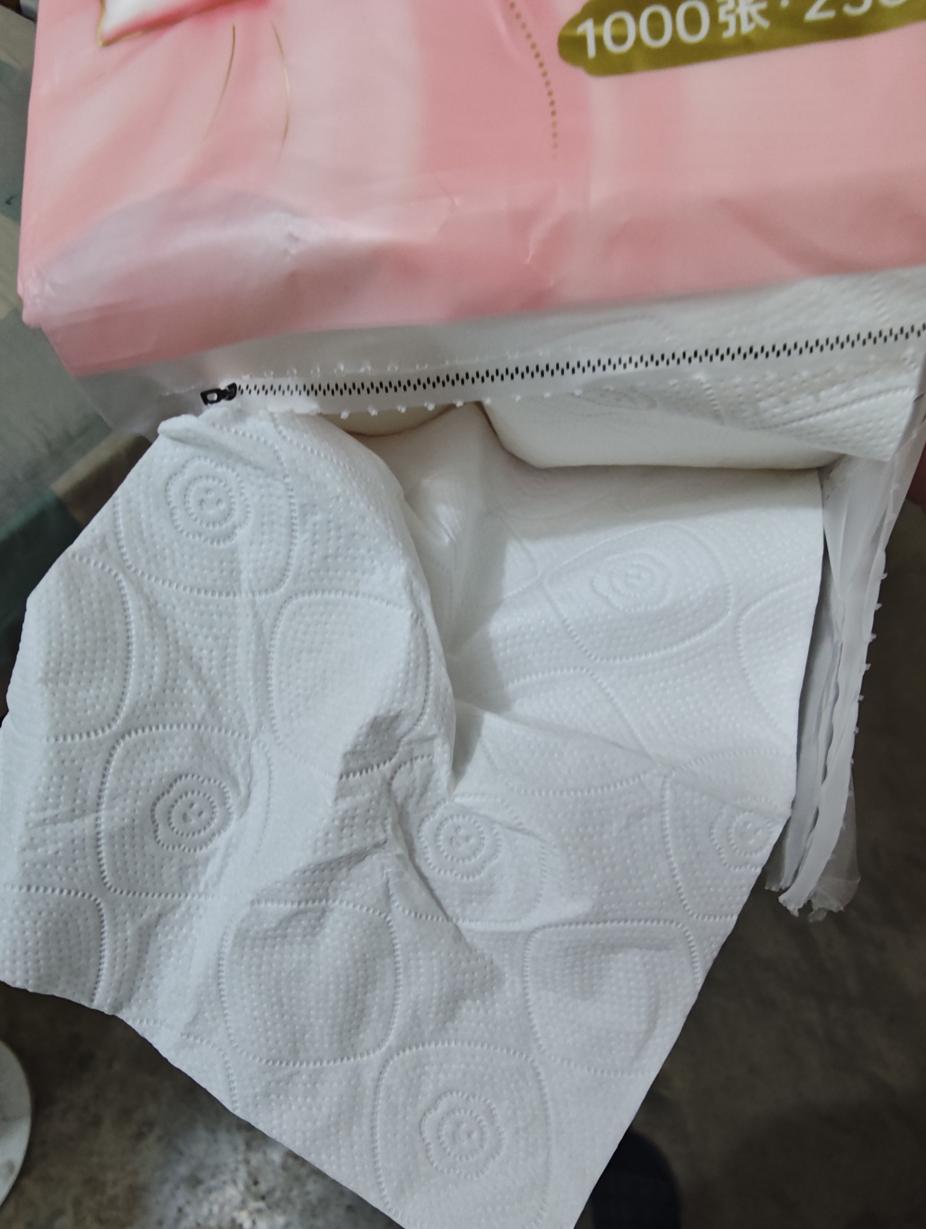 漫花悬挂式底部抽纸家用实惠装整箱装纸巾厕纸面巾纸卫生纸批发JX 玫瑰花 4层 1000张*10提 实拍图